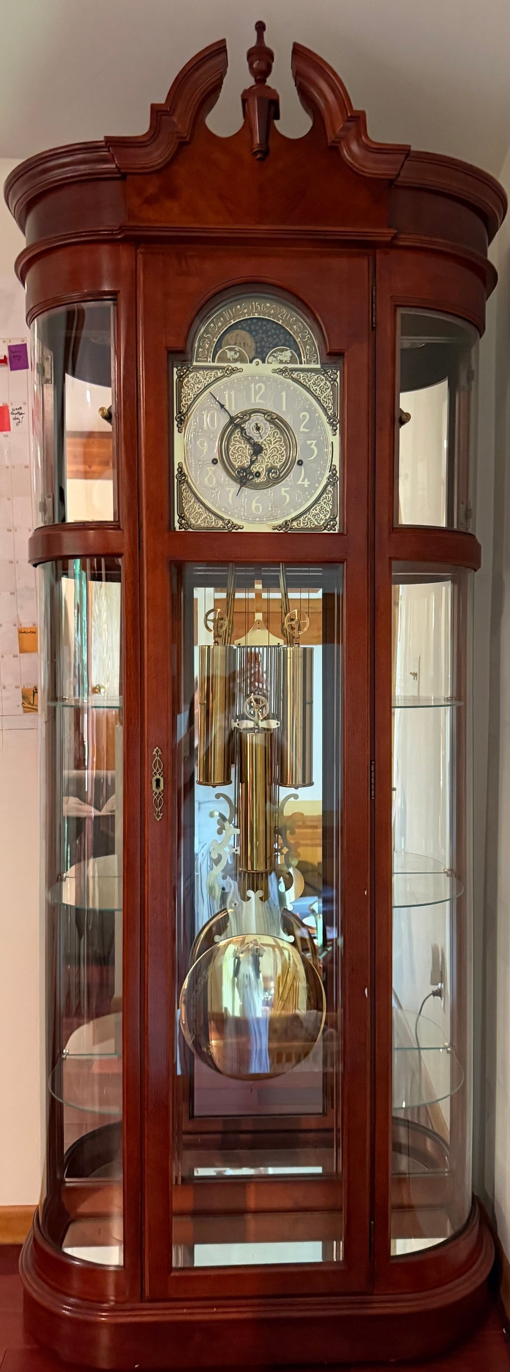 Howard Miller Grandfather Clock with Curio Cabinet, Late 20th Century - 2