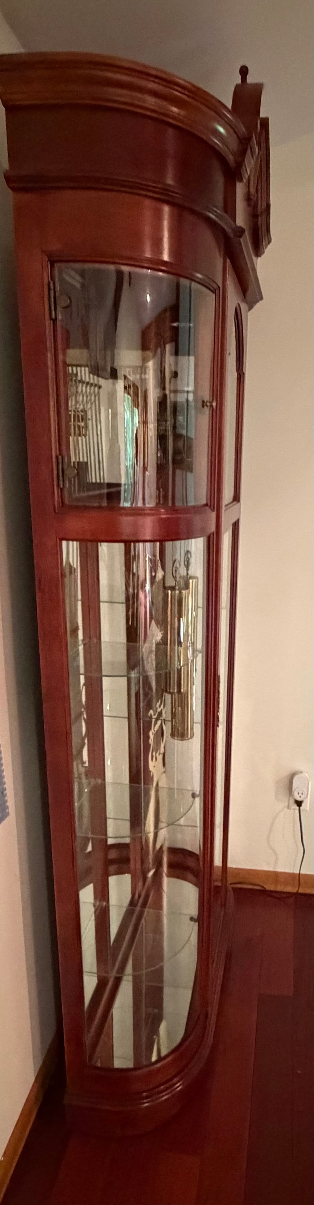 Howard Miller Grandfather Clock with Curio Cabinet, Late 20th Century - 4