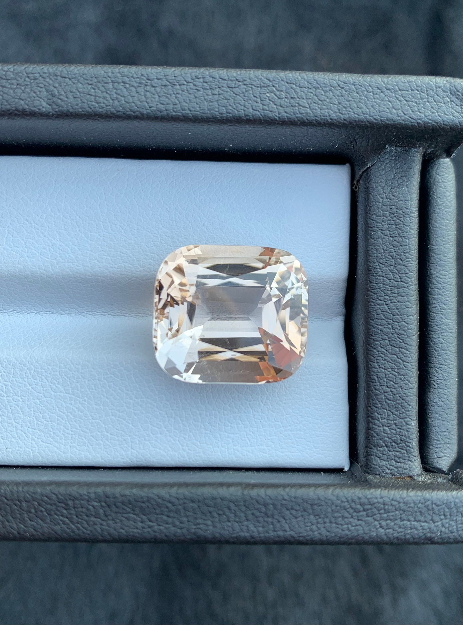 24.70Ct Sherry Topaz Gemstone: Faceted Cushion Cut - 4