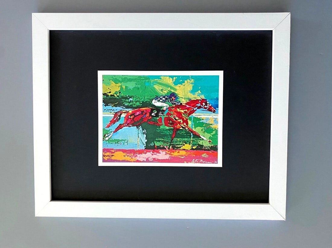 LeRoy Neiman "SECRETARIAT" 1974 Signed Pop Art Print Framed New 11x14 LS: Beautiful and Scarce Original 1974 Print Leroy Neiman " SECRETARIAT " Signed on the Plate This piece is mounted on a 11 x 14 in. black acid free premium black board. Framed covers an area of 15x12in.