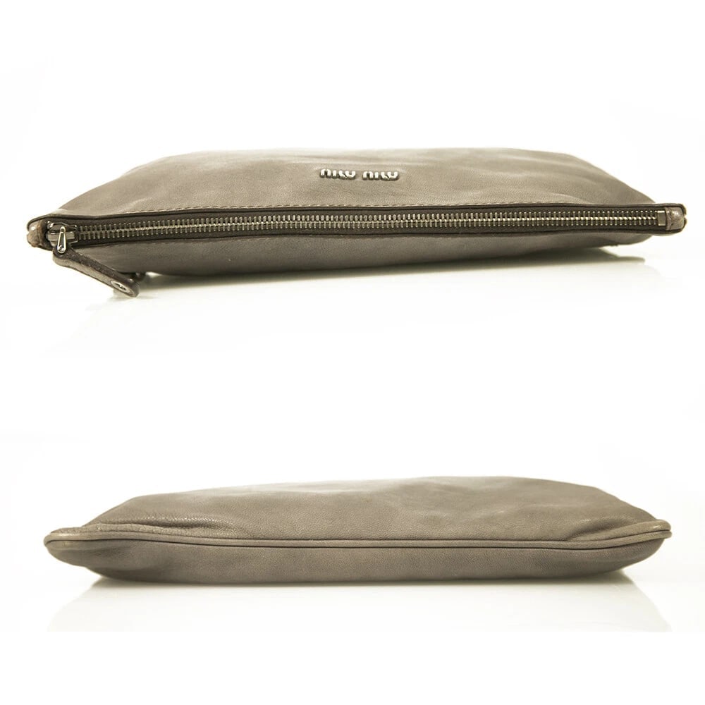 Miu Miu gray distressed leather medium sized clutch bag with gunmetal hardware - 3