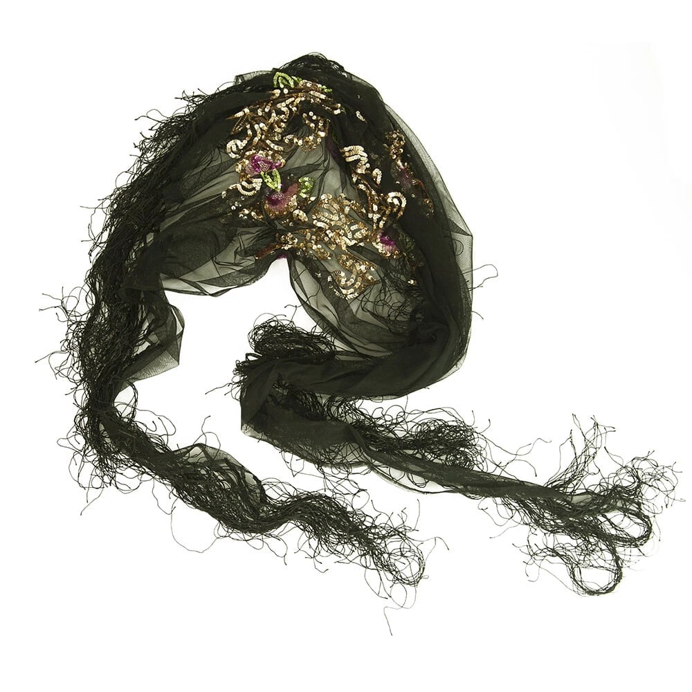 Black Sheer Floral Pink & Gold Sequins Triangle Scarf Shawl with Fringes: Title:Black Sheer Floral Pink & Gold Sequins Triangle Scarf Shawl with Fringes Description:Black Sheer Floral Pink & Gold Sequins Triangle Scarf Shawl with Fringes This is a lovely sheer scarf, that