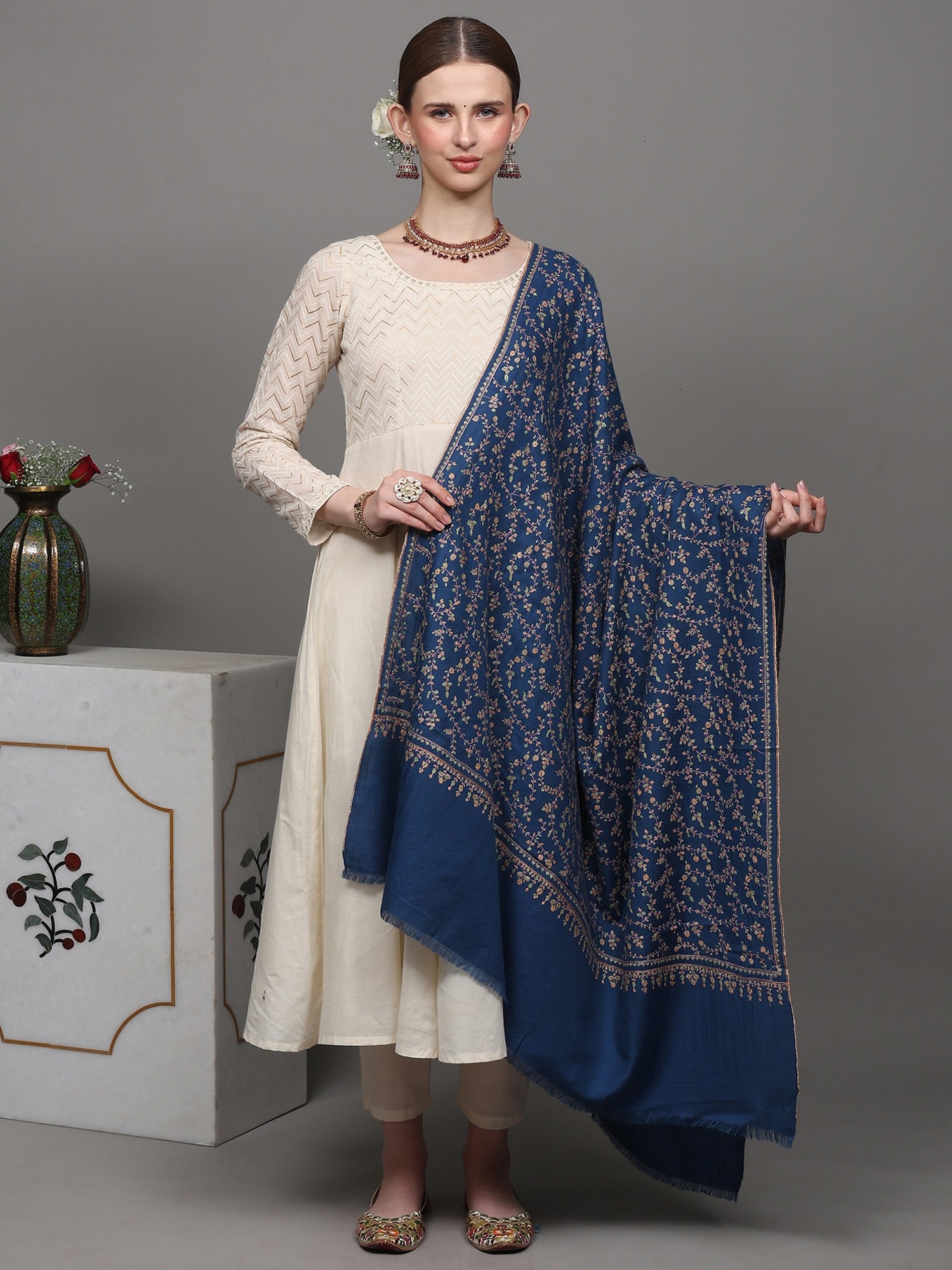 Federal-Blue Pure Pashmina Shawl with Sozni Hand-Embroidered Floral Leaves Jaal Pattern - 2