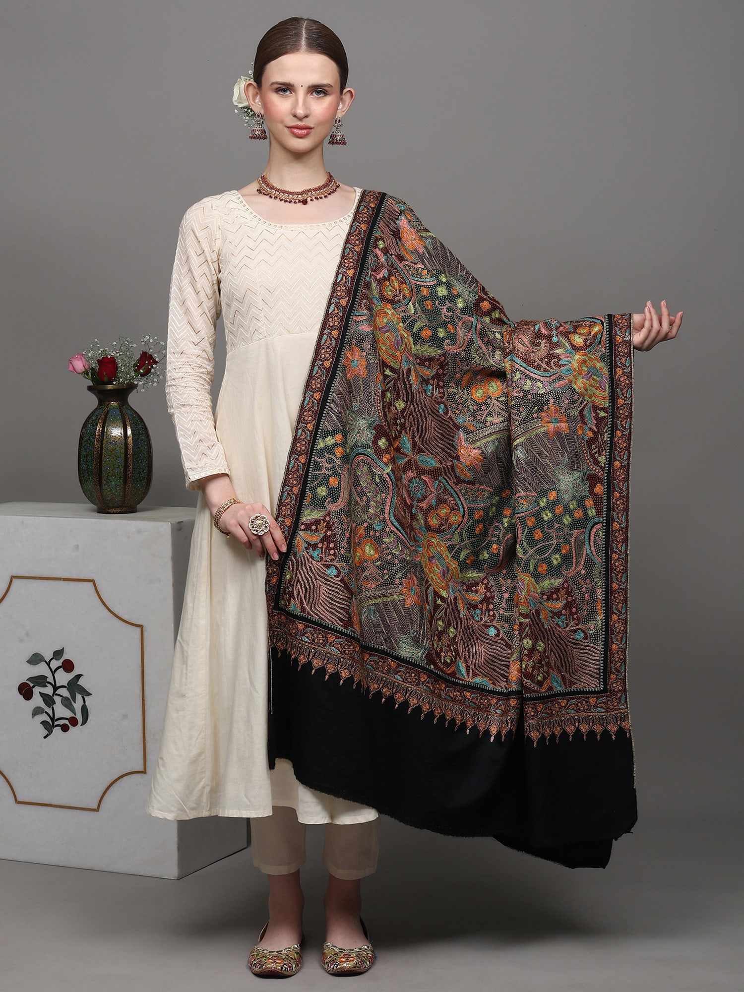 Moonless-Night Pure Pashmina Shawl with Heavily Detailed Floral Multi-coloured Kalamkari Embroidery: Title:Moonless-Night Pure Pashmina Shawl with Heavily Detailed Floral Multi-coloured Kalamkari Embroidery Description:The luxurious allure of this Pashmina Moonless Night shawl is blinding as the shaw