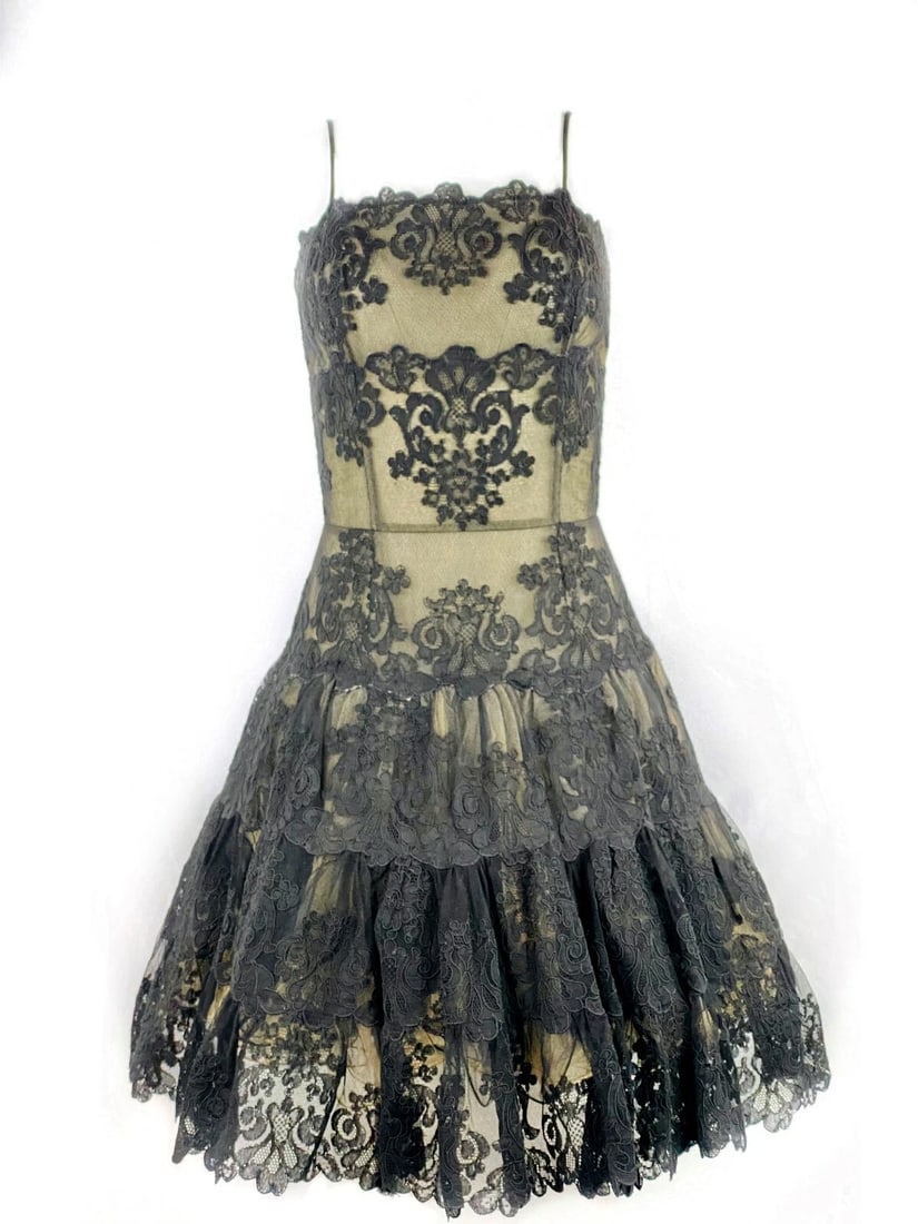 Vintage VICKY TIEL Couture Paris Black Floral Lace Sleeveless Mini Dress Size S (1 of 9)