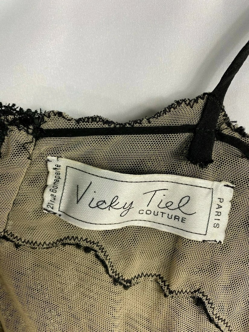Vintage VICKY TIEL Couture Paris Black Floral Lace Sleeveless Mini Dress Size S - 9