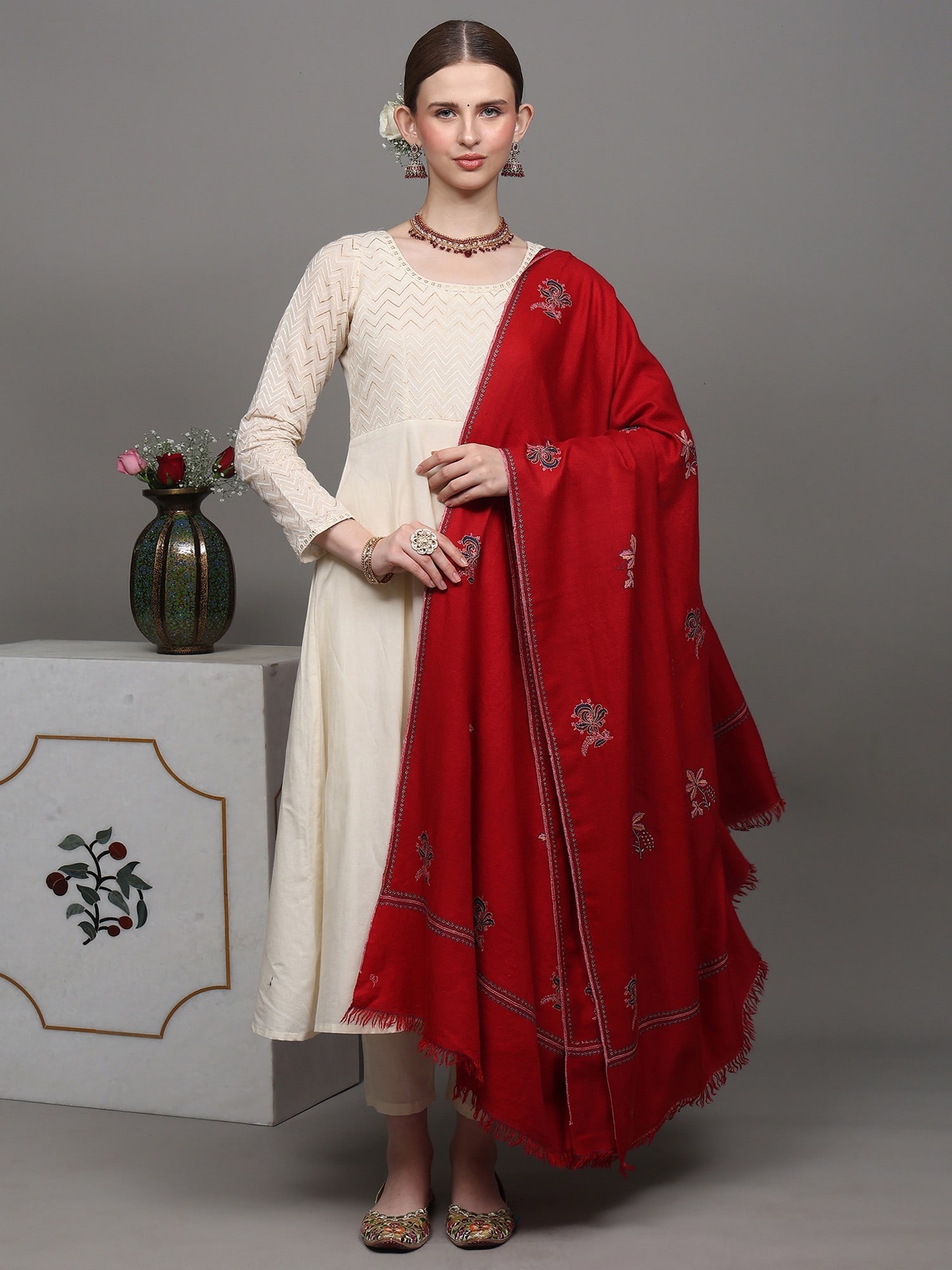 Cherry-Red Pure Pashmina Shawl with Sozni Embroidered Floral Bootis - 2