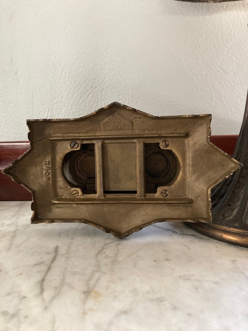 Bradley & Hubbard double inkwell with pen rest and small drawer - 5