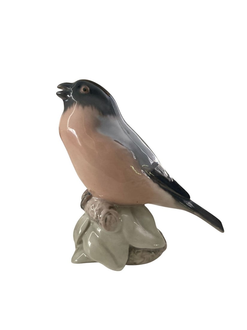 Bing & Grondahl Danish porcelain bullfinch bird figurine: Mid-century bird figurine designed by Niels Nielsen. Stamped on bottom with maker's mark, including model #1909. Glossy, glazed finish. Excellent original condition. No chips, cracks, damage or