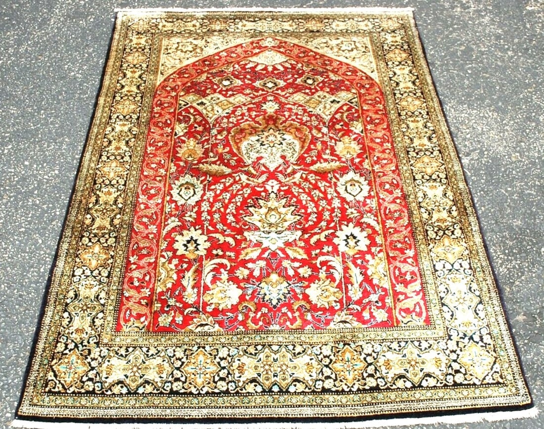 Persian QOM RUG 3'5"x5'1" (1 of 20)