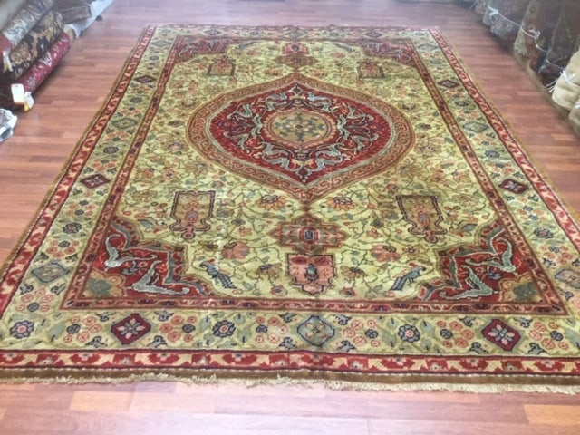 1920 Turkish Ushak Rug, excellent, 8'.3"x11'.4": Title:1920 Turkish Ushak Rug, excellent, 8'.3"x11'.4" Description:Antique Turkish rug from west of Turkey, size 8 ft. 3 inches by 11 ft. 4 inches, circa 1920, excellent condition with a good pile