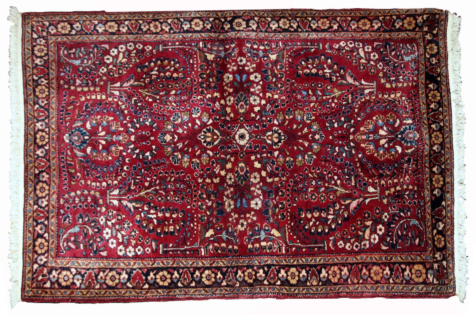 Handmade antique Persian Sarouk rug 3.2' x 5.3' (97cm x 151cm) 1920s: Title:Handmade antique Persian Sarouk rug 3.2' x 5.3' (97cm x 151cm) 1920s Origin:Middle East Dimension:3.2' x 5.3' (97cm x 151cm) Materials:wool Year:1920s Description:Handmade antique Sarouk rug in