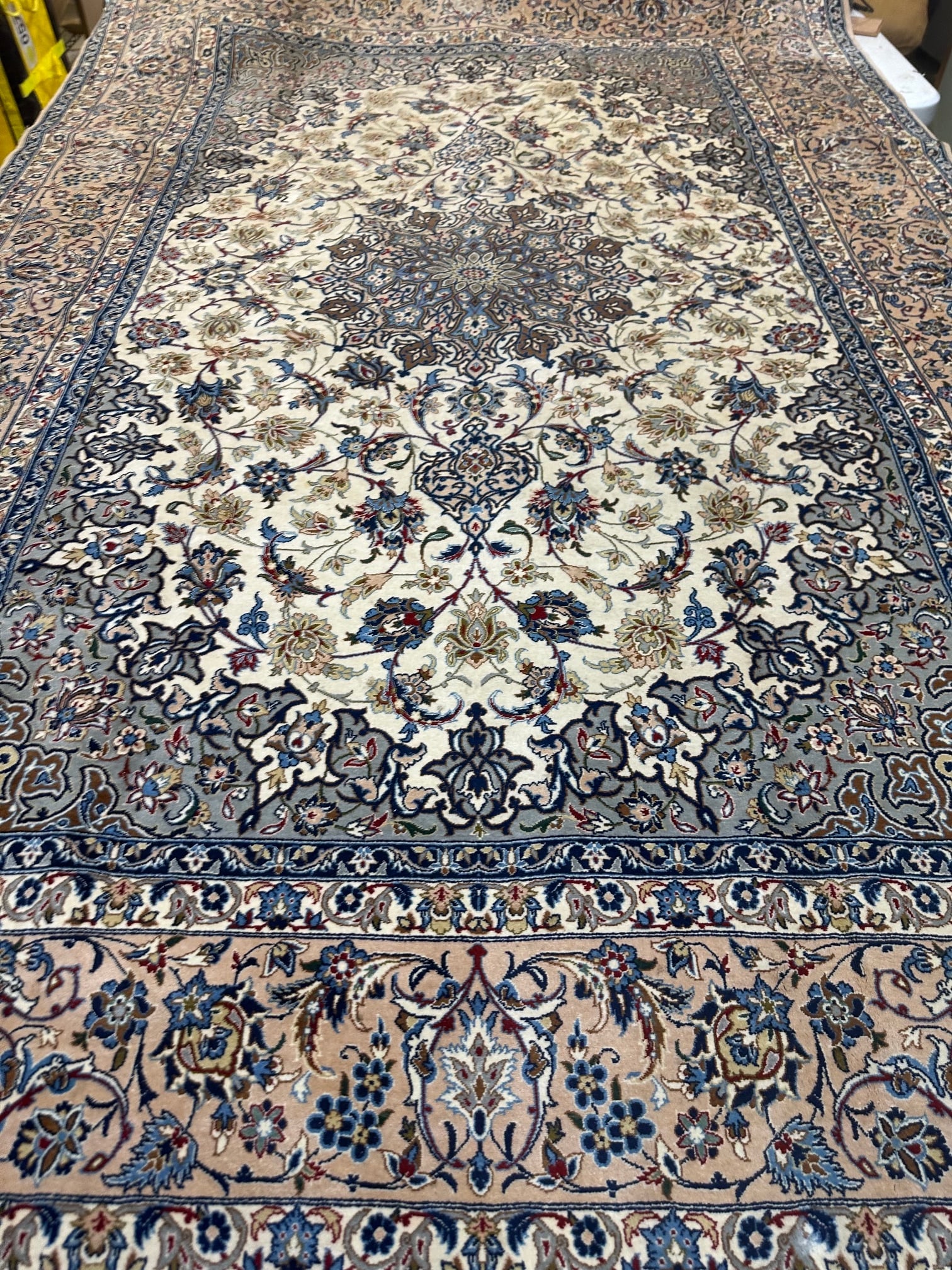 Very Fine Hand Knotted Persian Silkand Wool Esfahan Rug 5.4x7.10 ft - 5