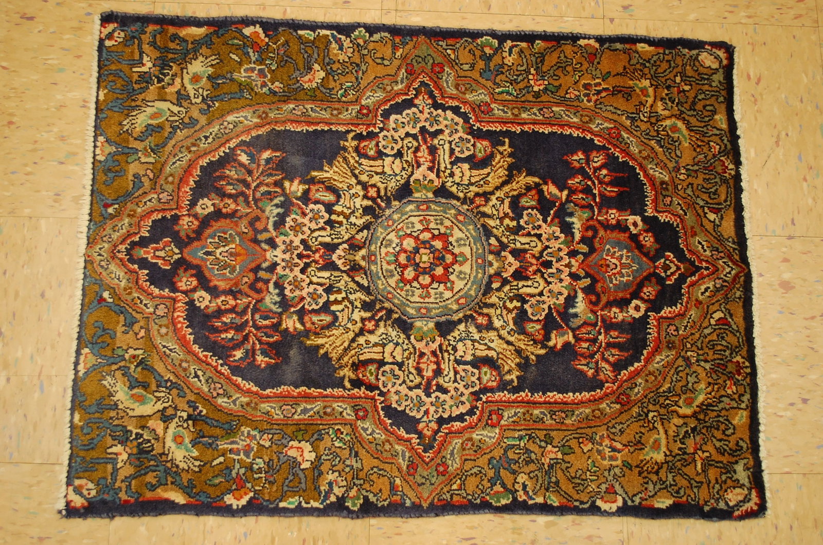 Persian KASHAN RUG 2'1" x 2'9" - 3