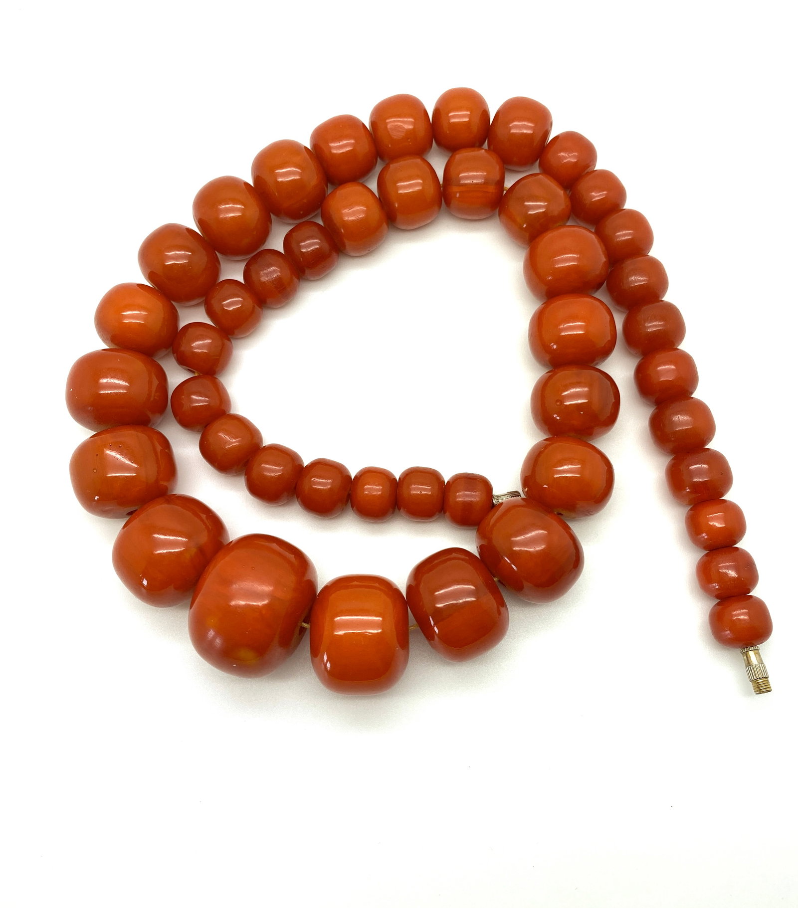 Splendid Bakelite Necklace made from Barrel shaped Bakelite beads - 7