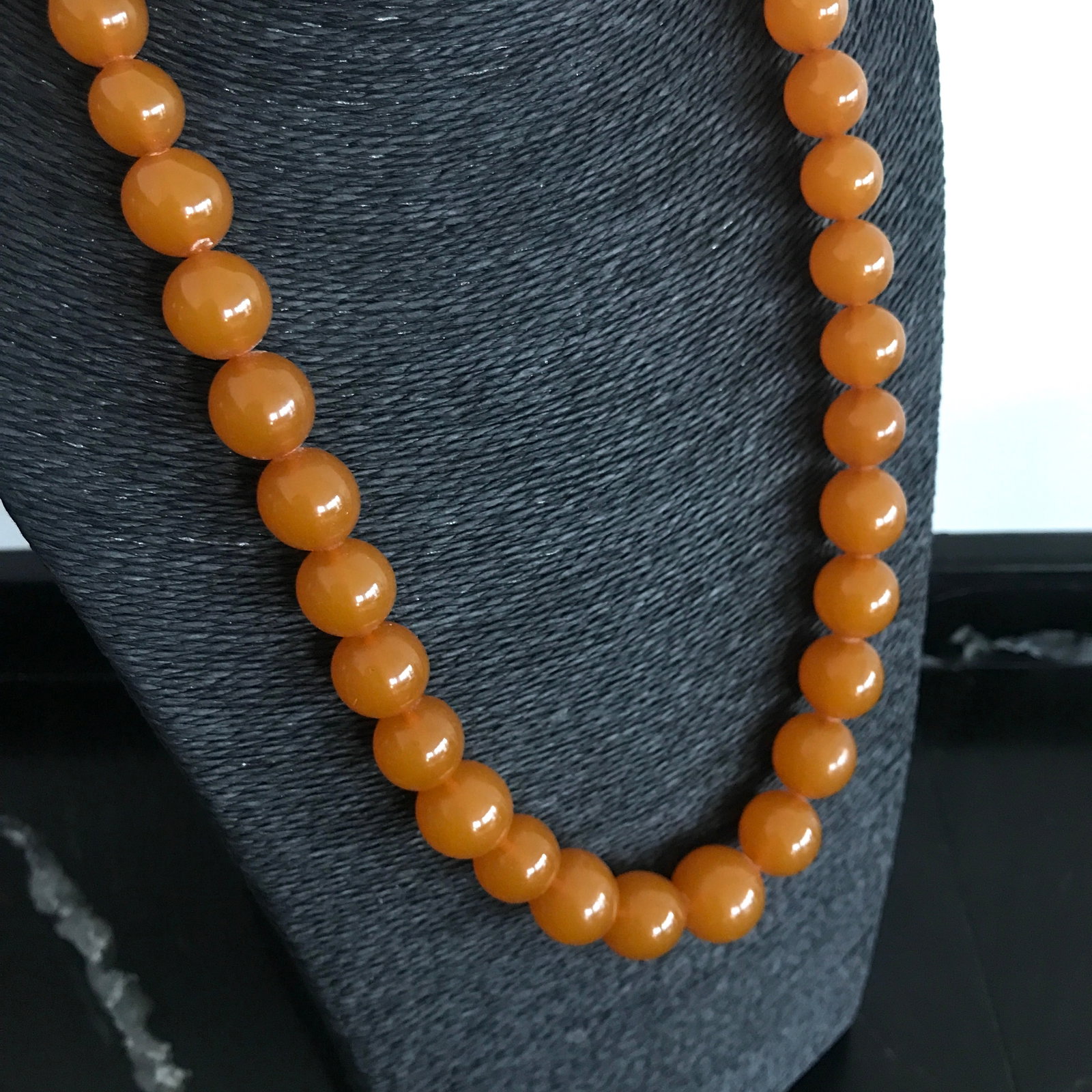 Impressive Vintage Amber Necklace made from Round Amber beads - 10