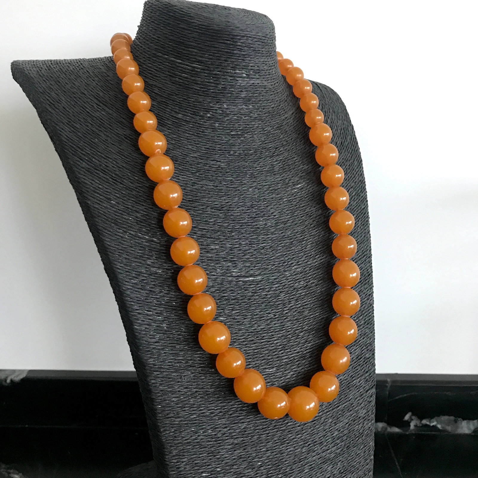 Impressive Vintage Amber Necklace made from Round Amber beads - 11