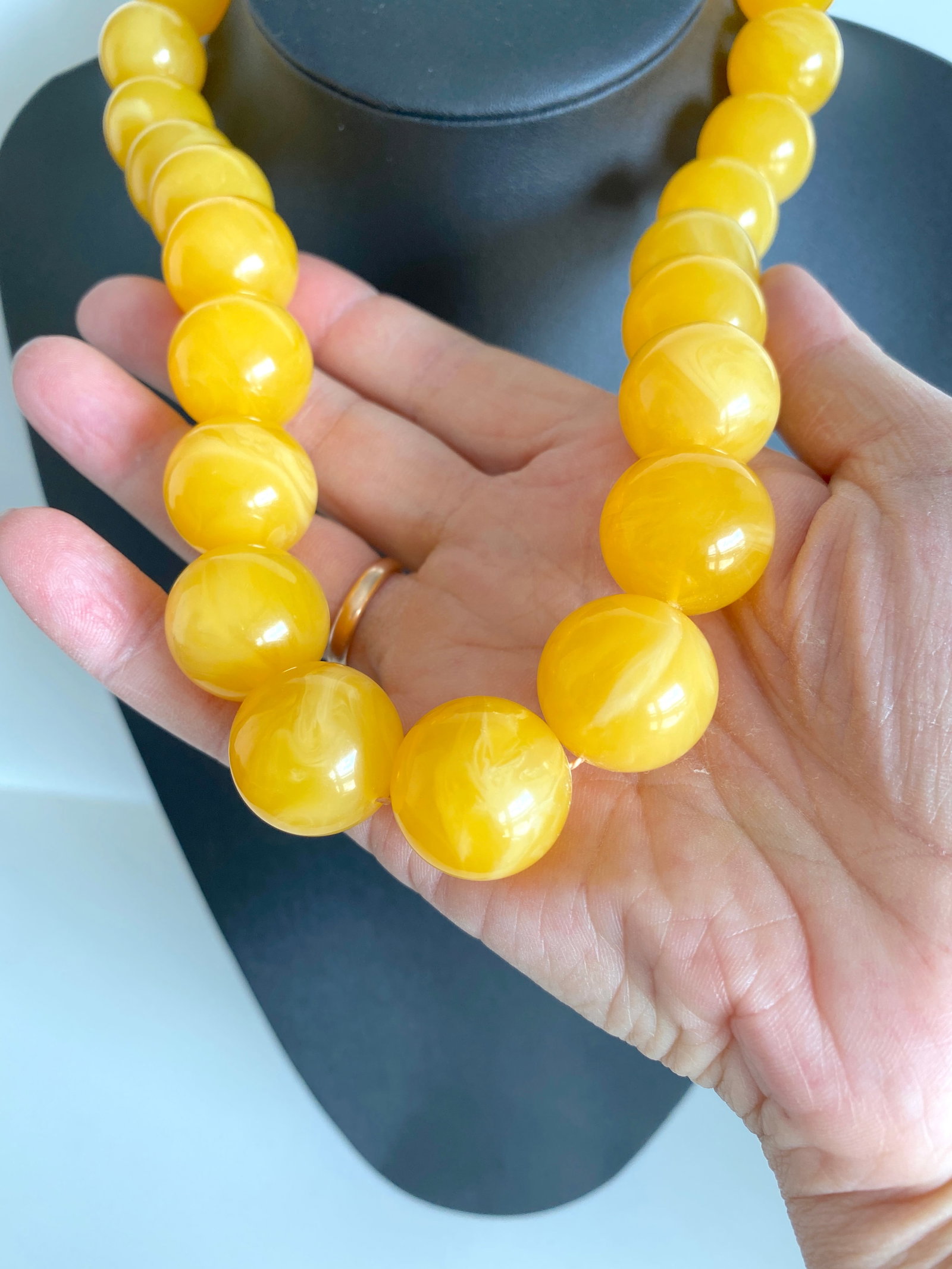 Unique and Stunning Amber Necklace made from Round Amber beads - 10
