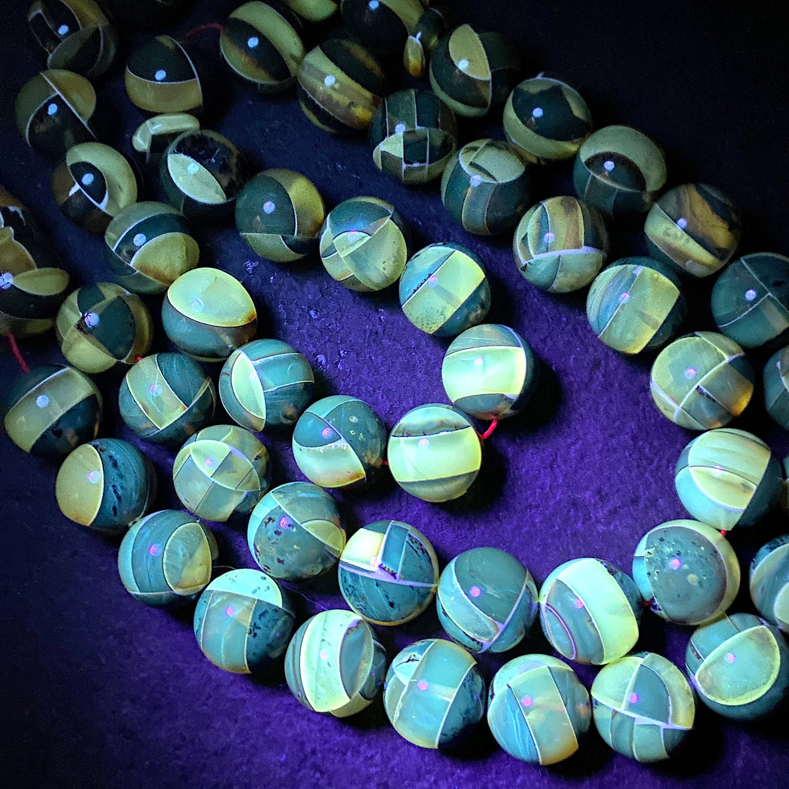 Unique and Staggering Amber Tesbih made from Round Amber beads - 16