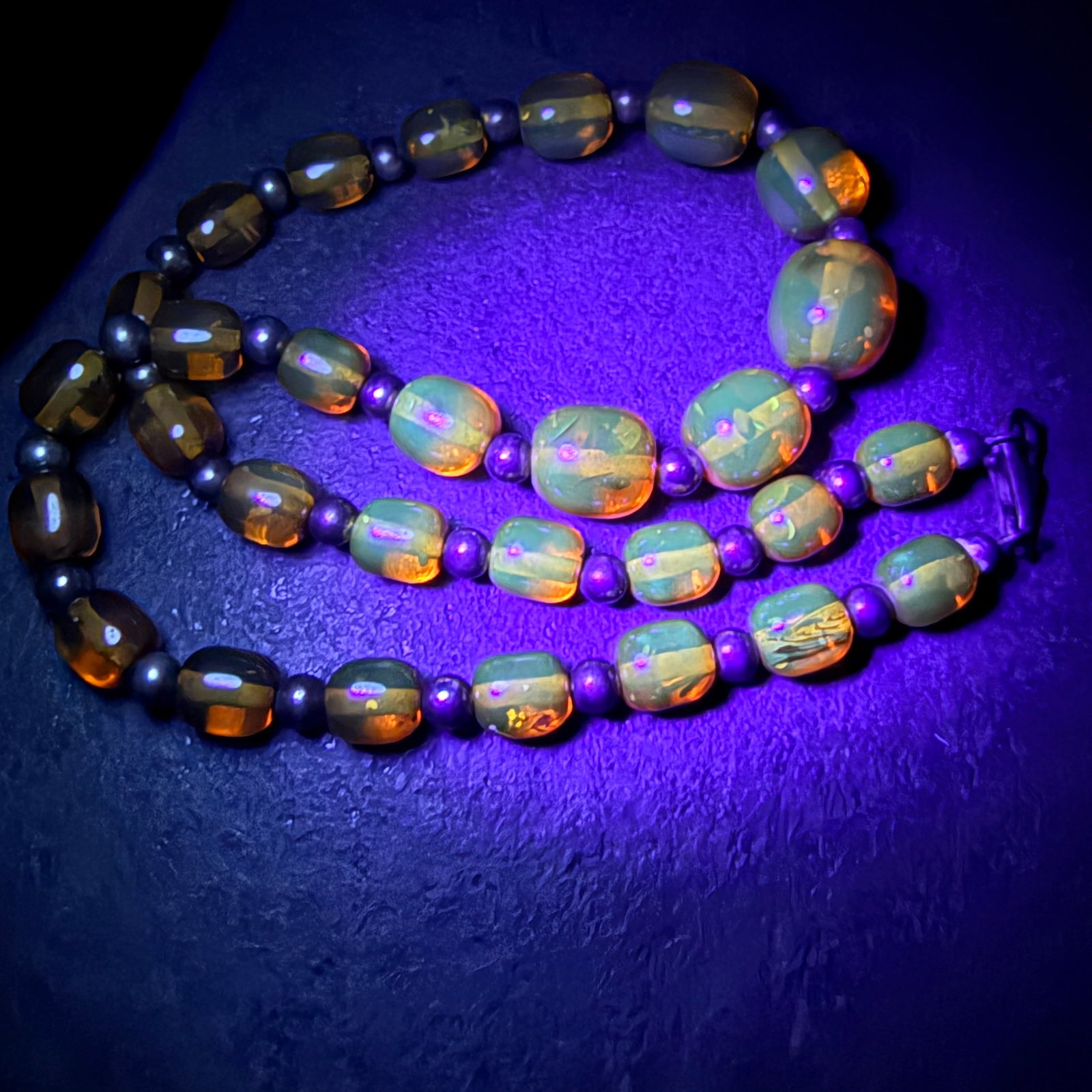 Exquisite Vintage Amber Necklace - 5