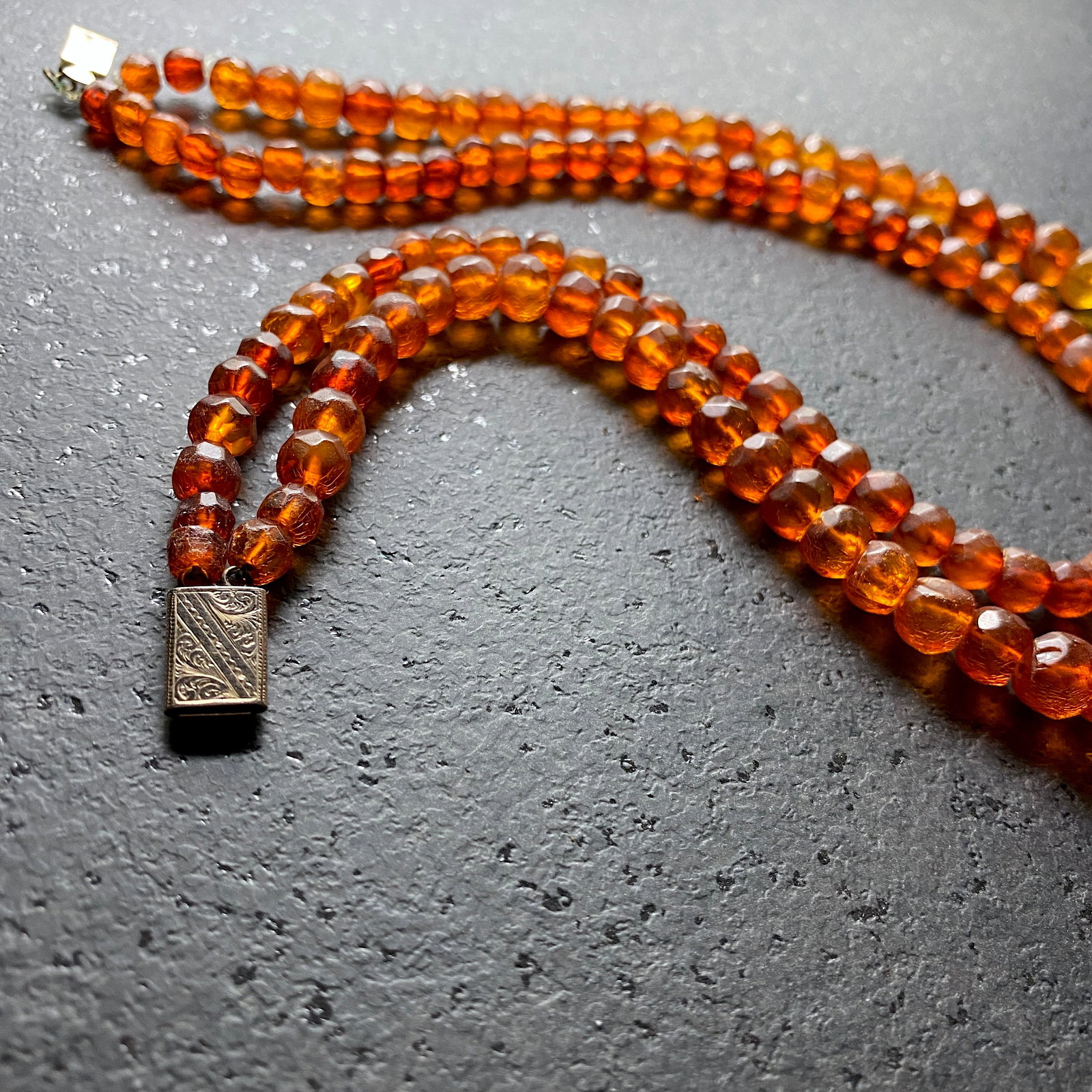 Stunning Unique Vintage Amber Necklace made from Hand Carved Amber beads - 6