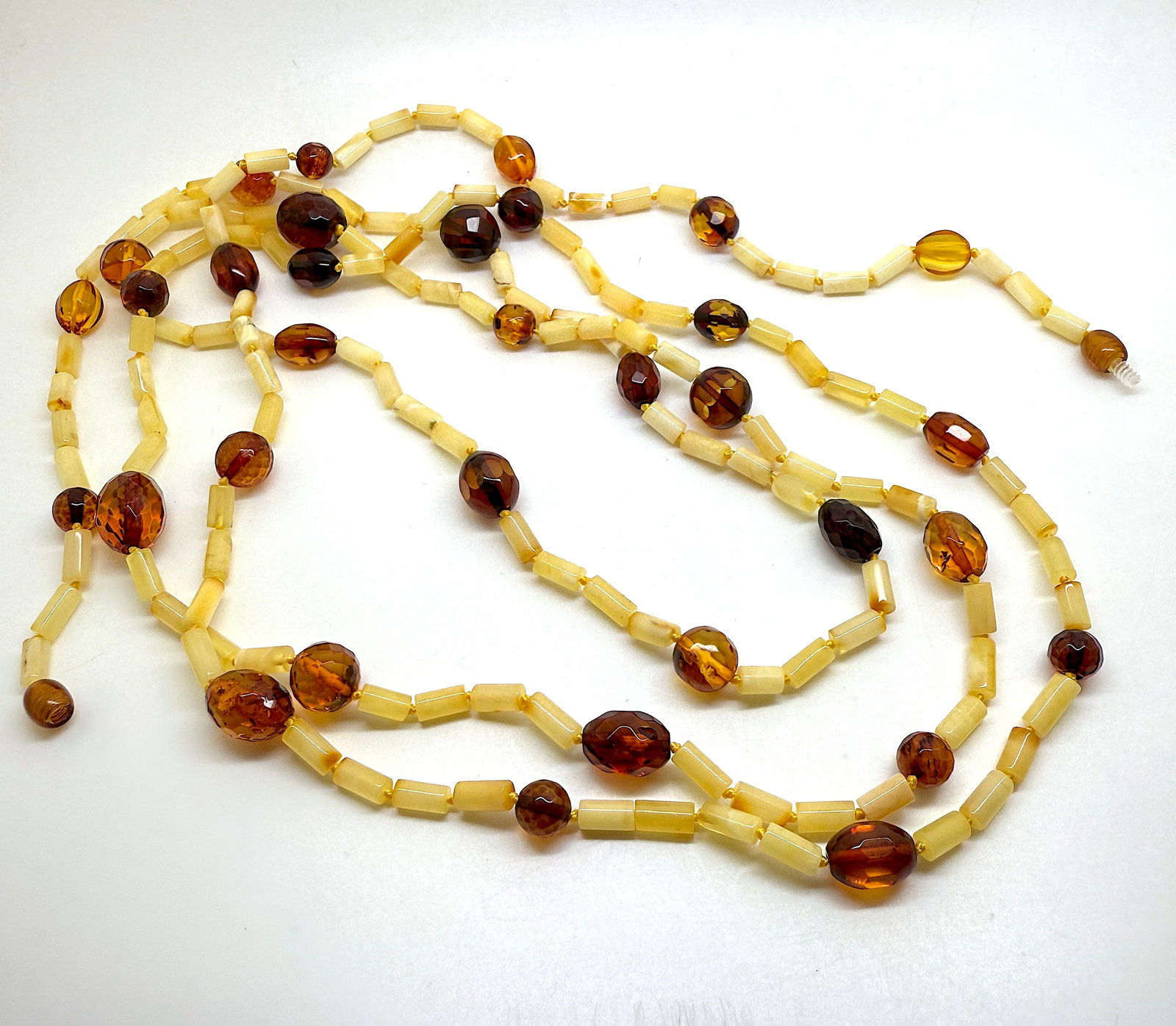 Beautiful Vintage Amber Necklace made from Hand Carved Amber beads - 9