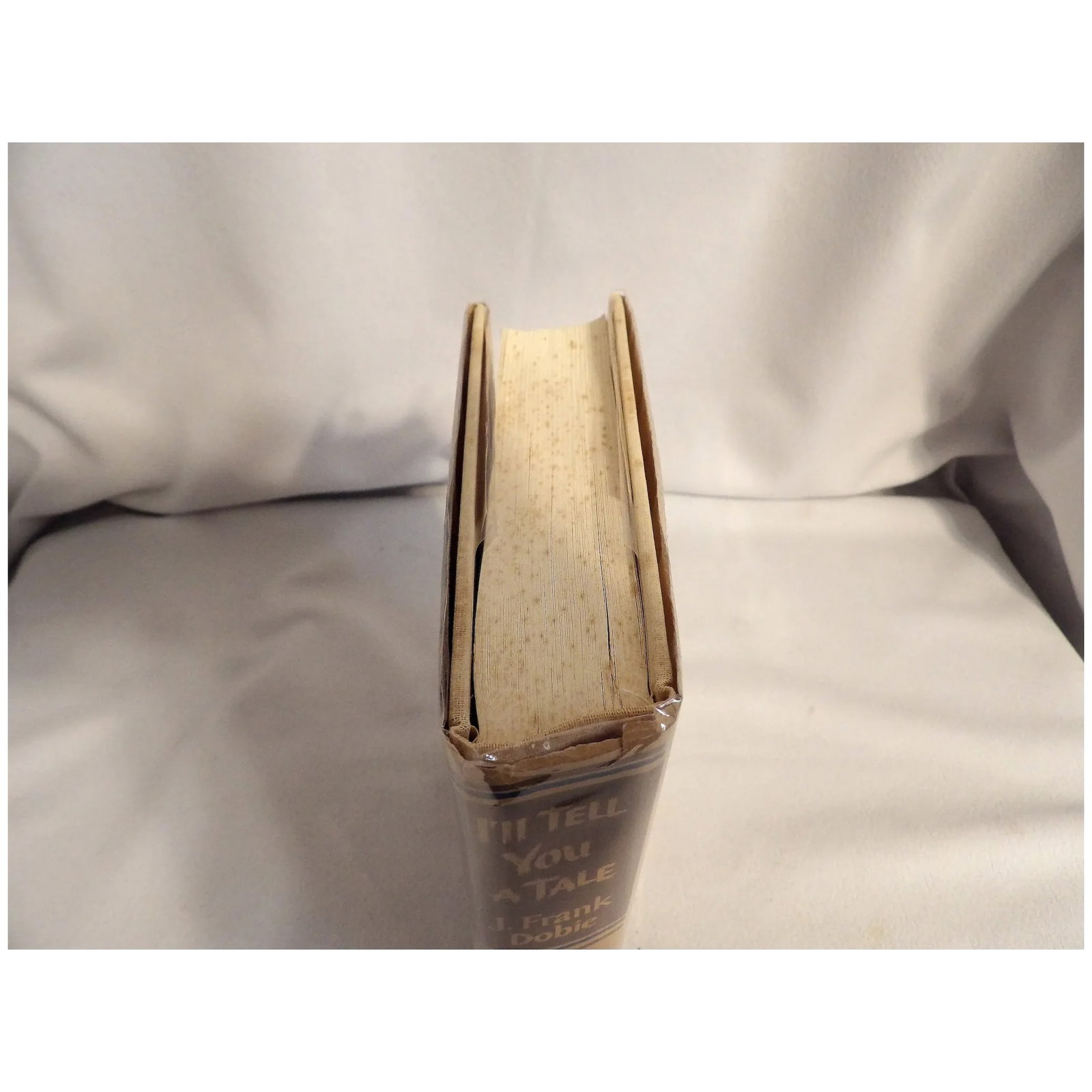 I'll Tell You A Tale an Anthology by J. Frank Dobie 1960 - 4