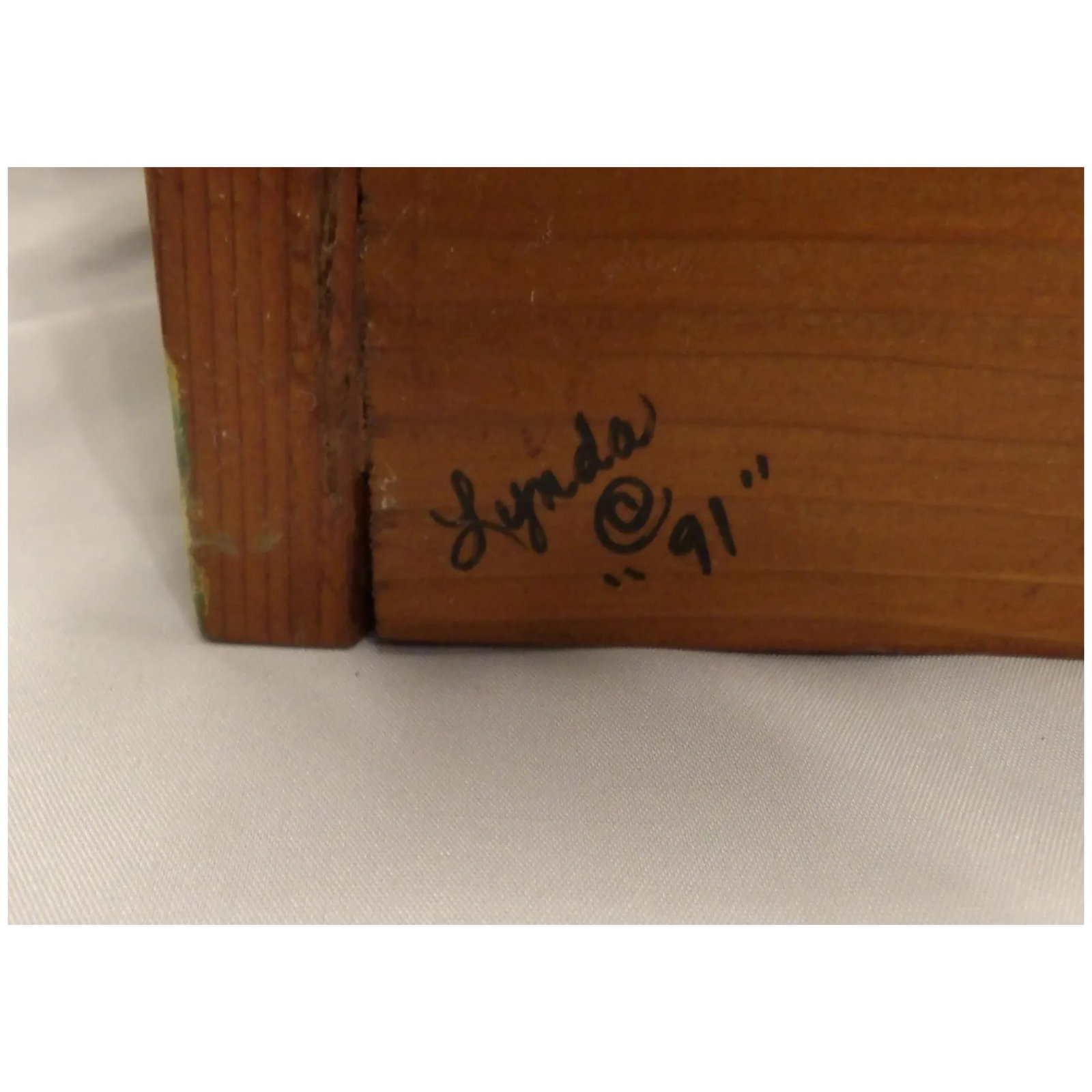 Vintage Folk Art Wood House Recipe Storage Box - 9