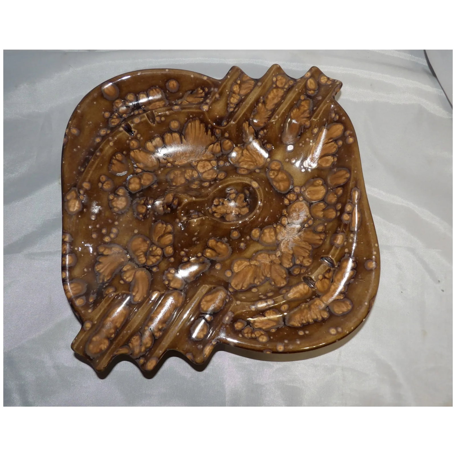 Rare Ceramic MCM Ashtray- Cigars, cigarettes and Pipe - 2