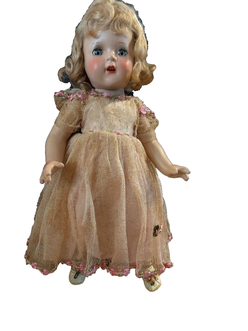 VINTAGE MADAME ALEXANDER COMPOSITION PRINCESS ELIZABETH DOLL (1 of 13)
