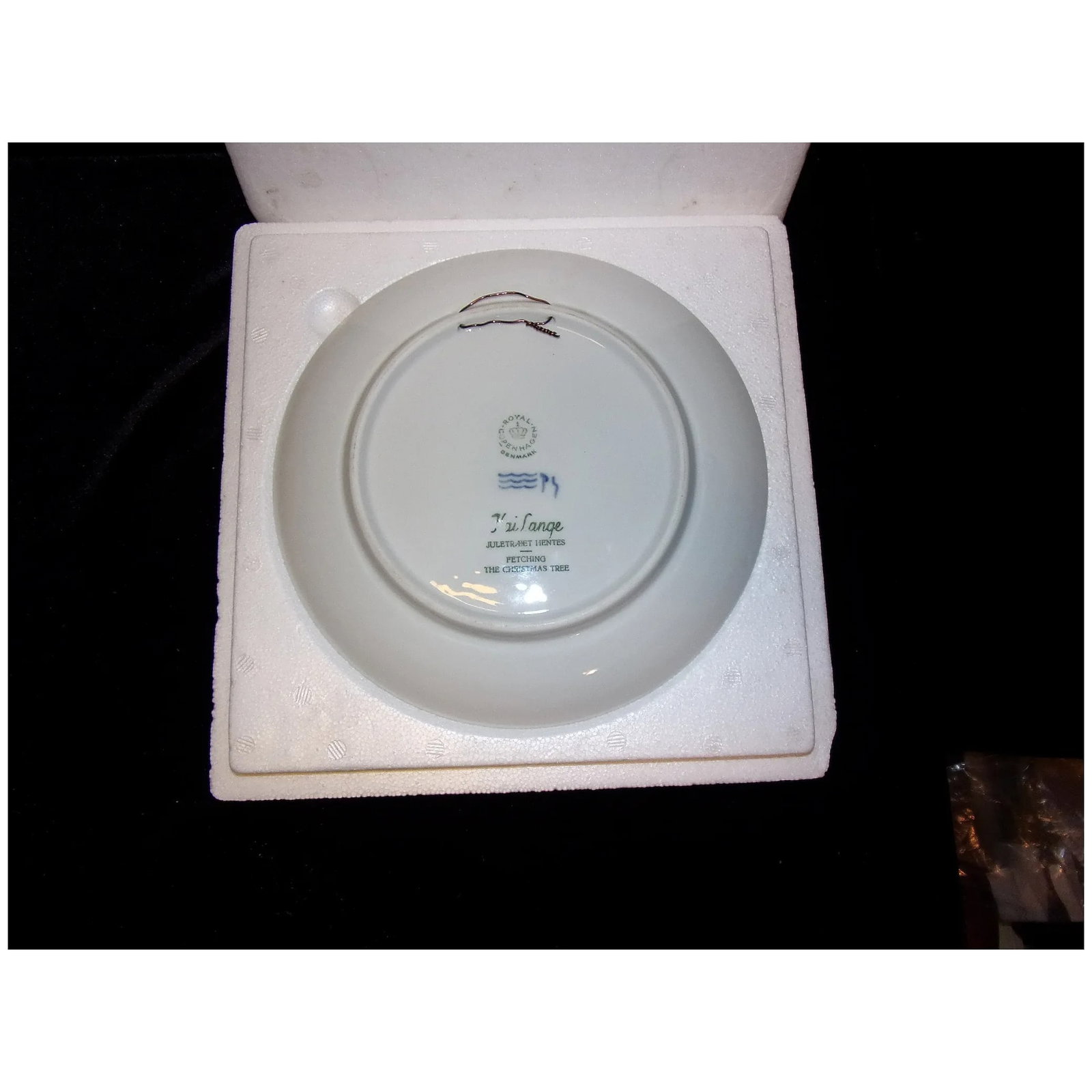 Vintage Royal Copenhagen 1964 the Christmas Tree Plate - 4