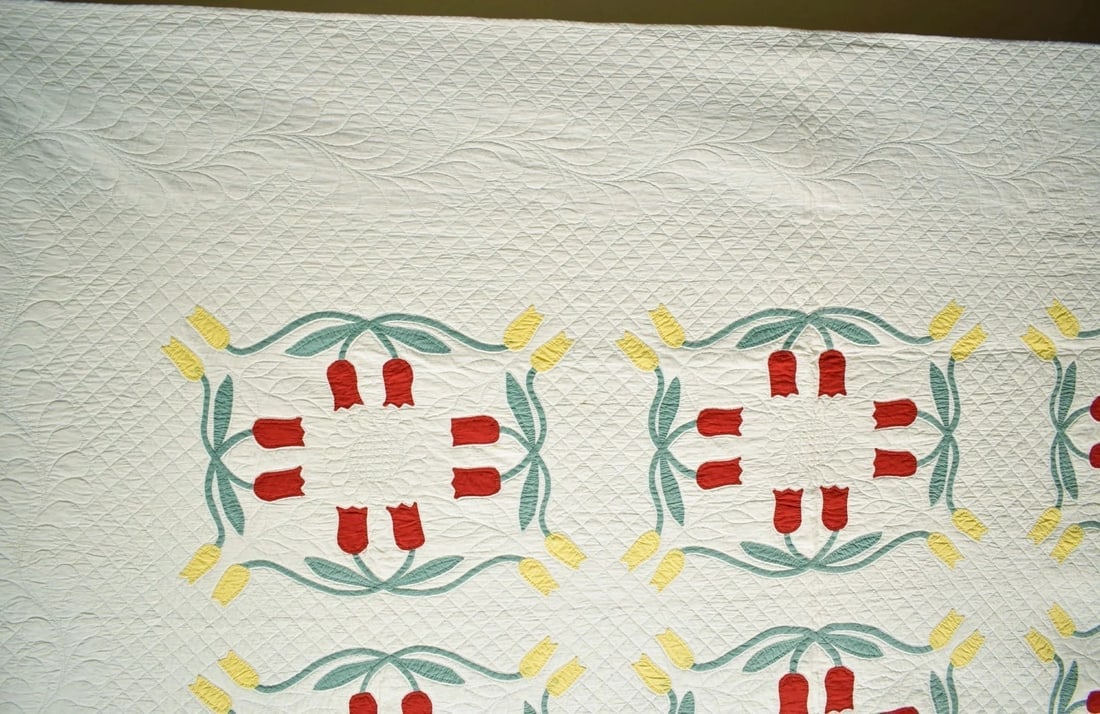 30's Marie Webster "May Tulips" Applique Quilt - 11