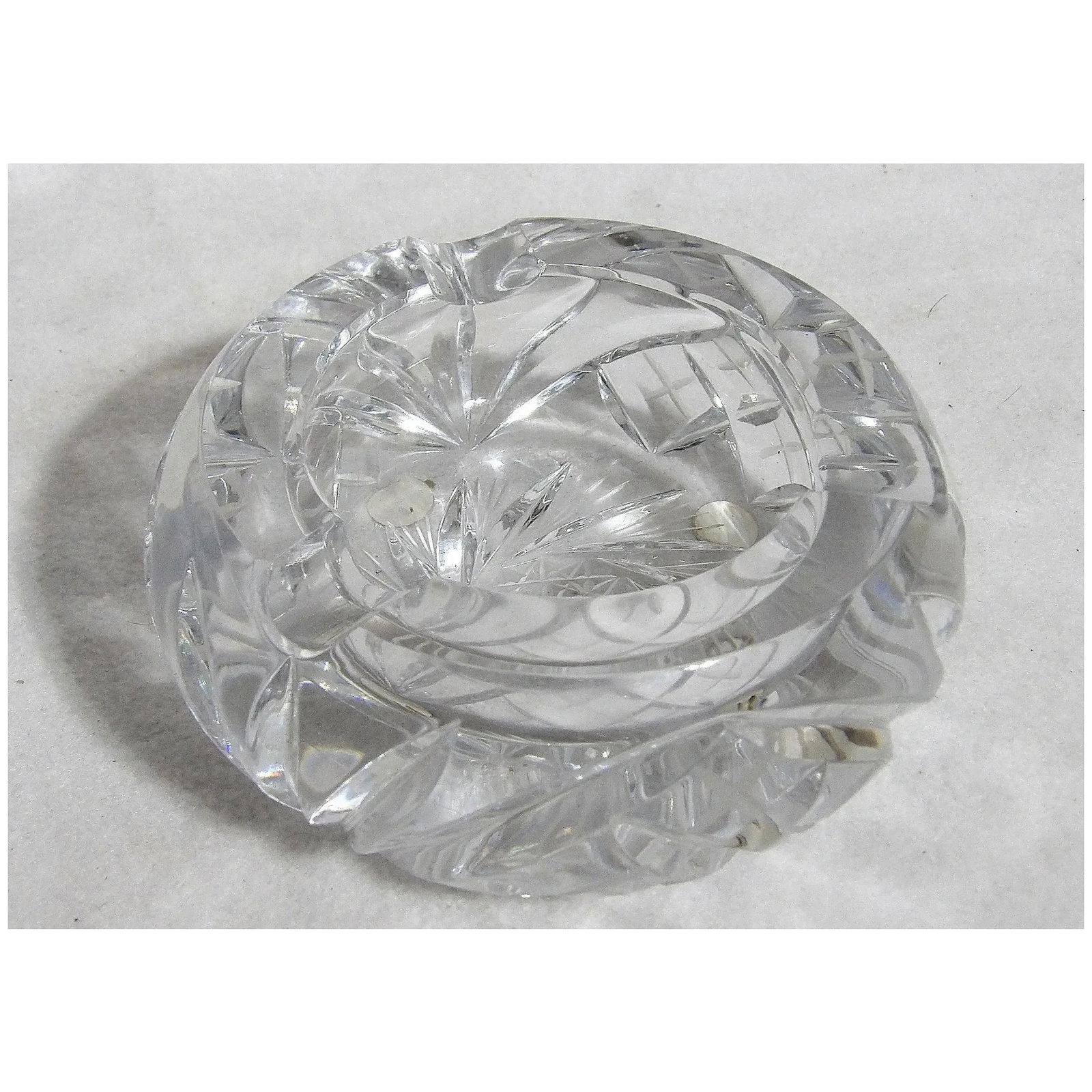 Vintage Lausitzer 24% Leaded Hand Cut Crystal Ashtray - 3