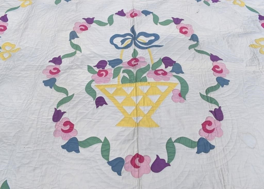 1940's Signed Ina Kimble PEACE BASKET IN WREATH Quilt 96" x 80" - 2