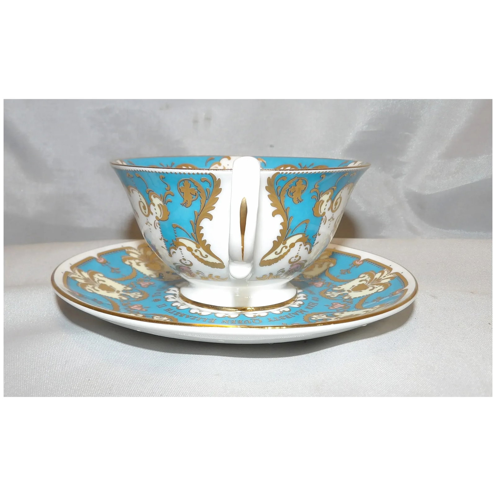 Royal Collection Bone China Cabinet Cup & Saucer Golden Jubilee of Queen Victoria - 3