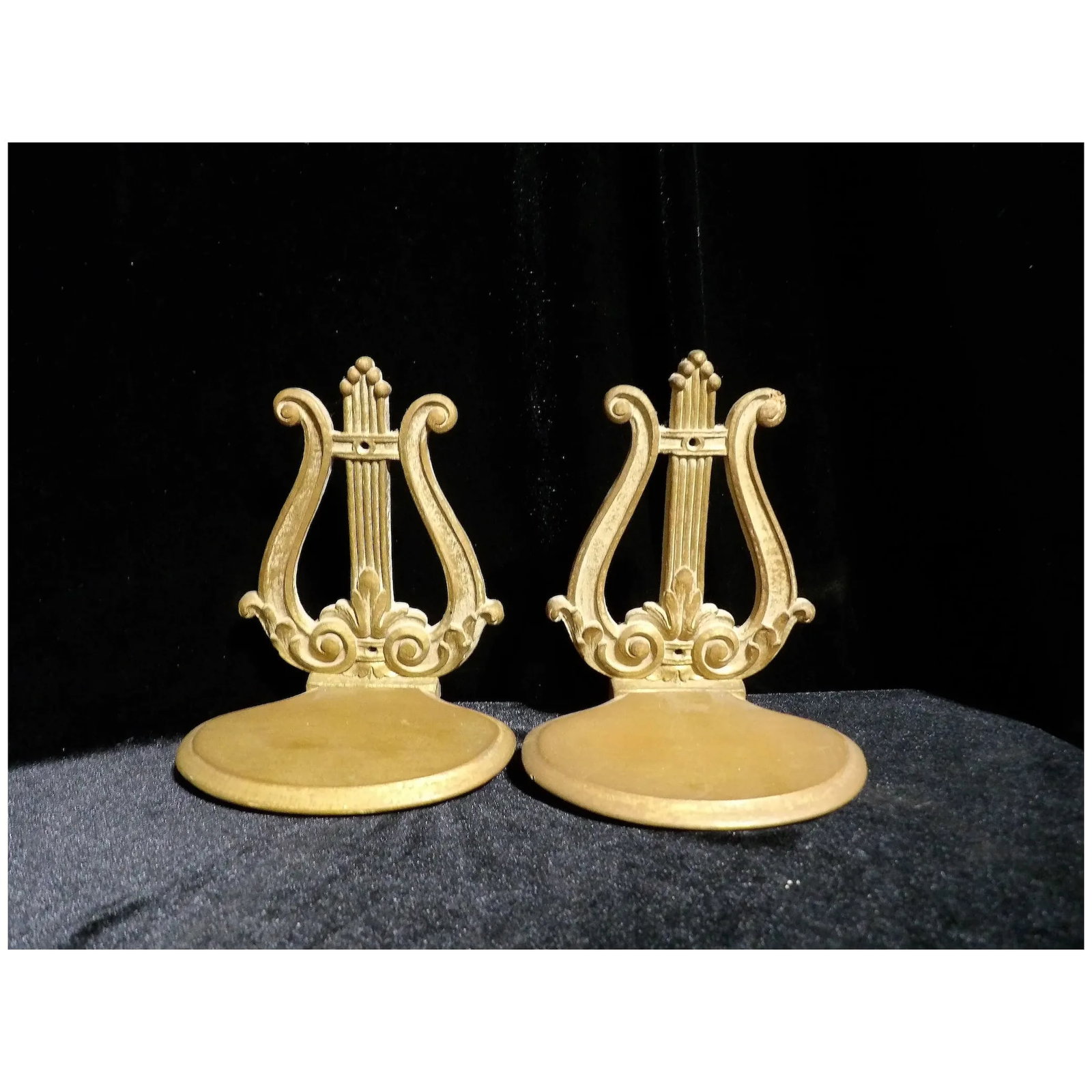 Vintage set of 2 Syroco Wood Lyre Harp Shaped Wall Shelves - 6
