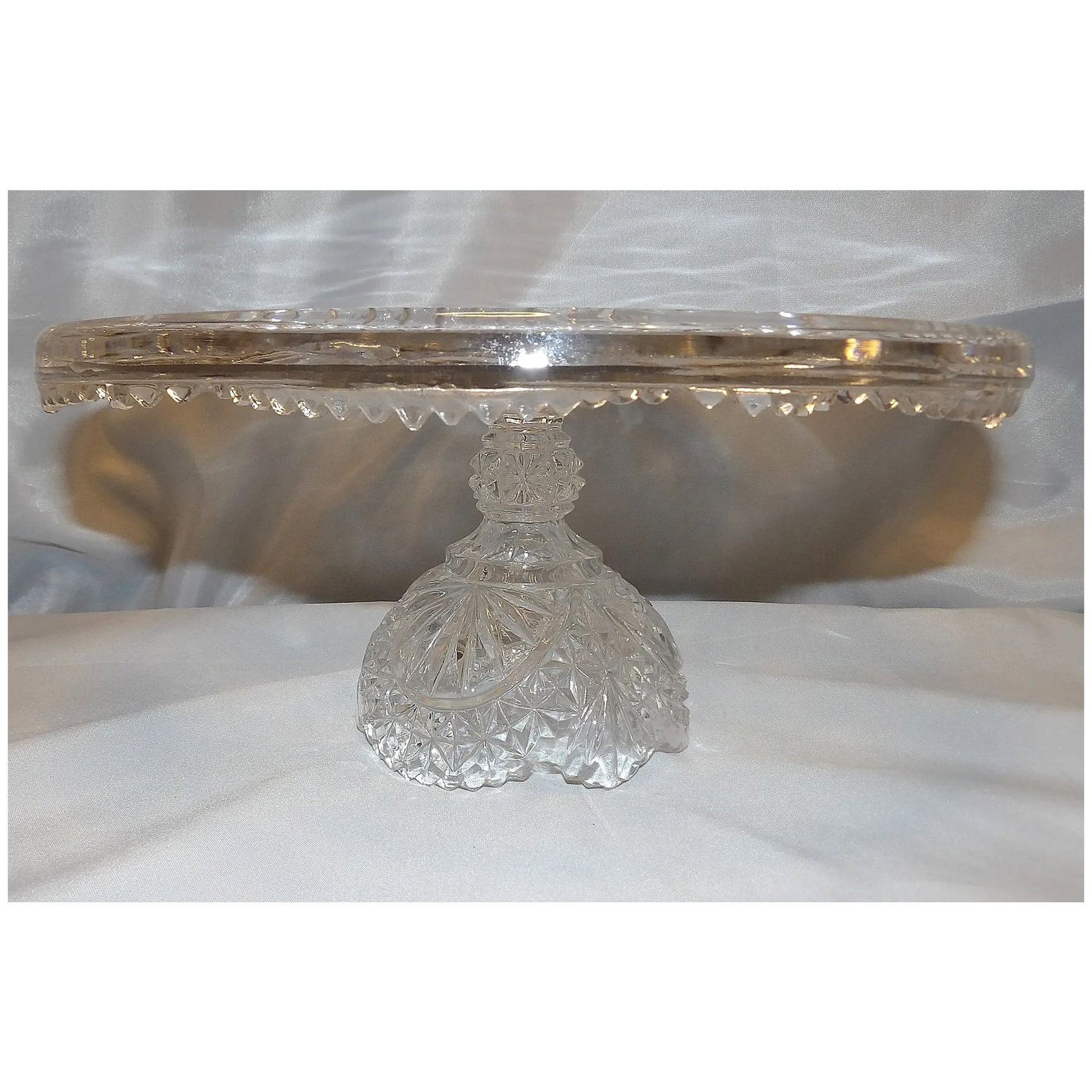 12" Diameter Cake Stand/Pedestal The Byrdes Collection by Hofbauer - 4