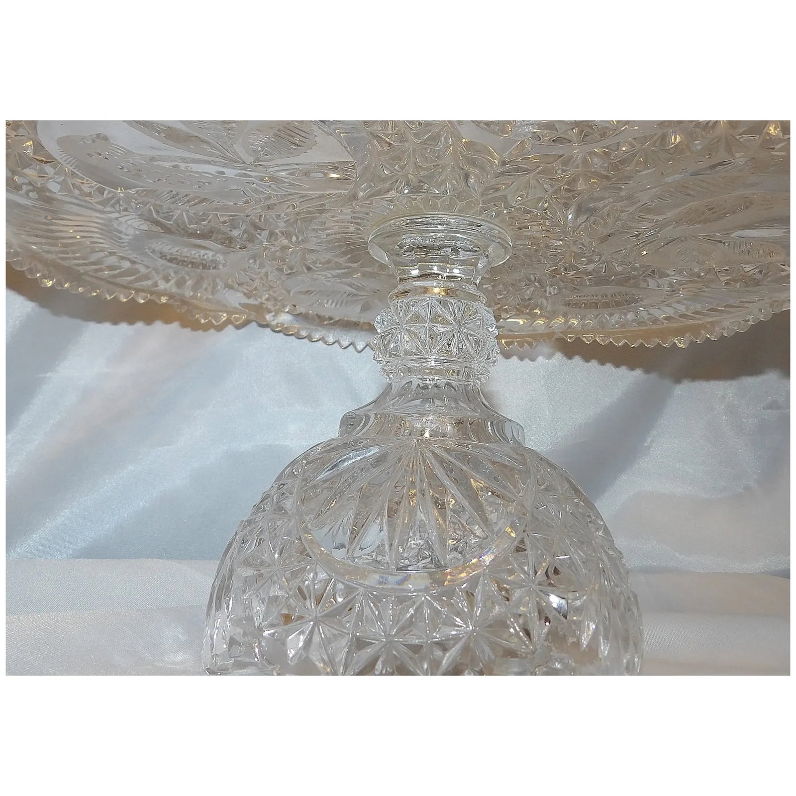 12" Diameter Cake Stand/Pedestal The Byrdes Collection by Hofbauer - 5