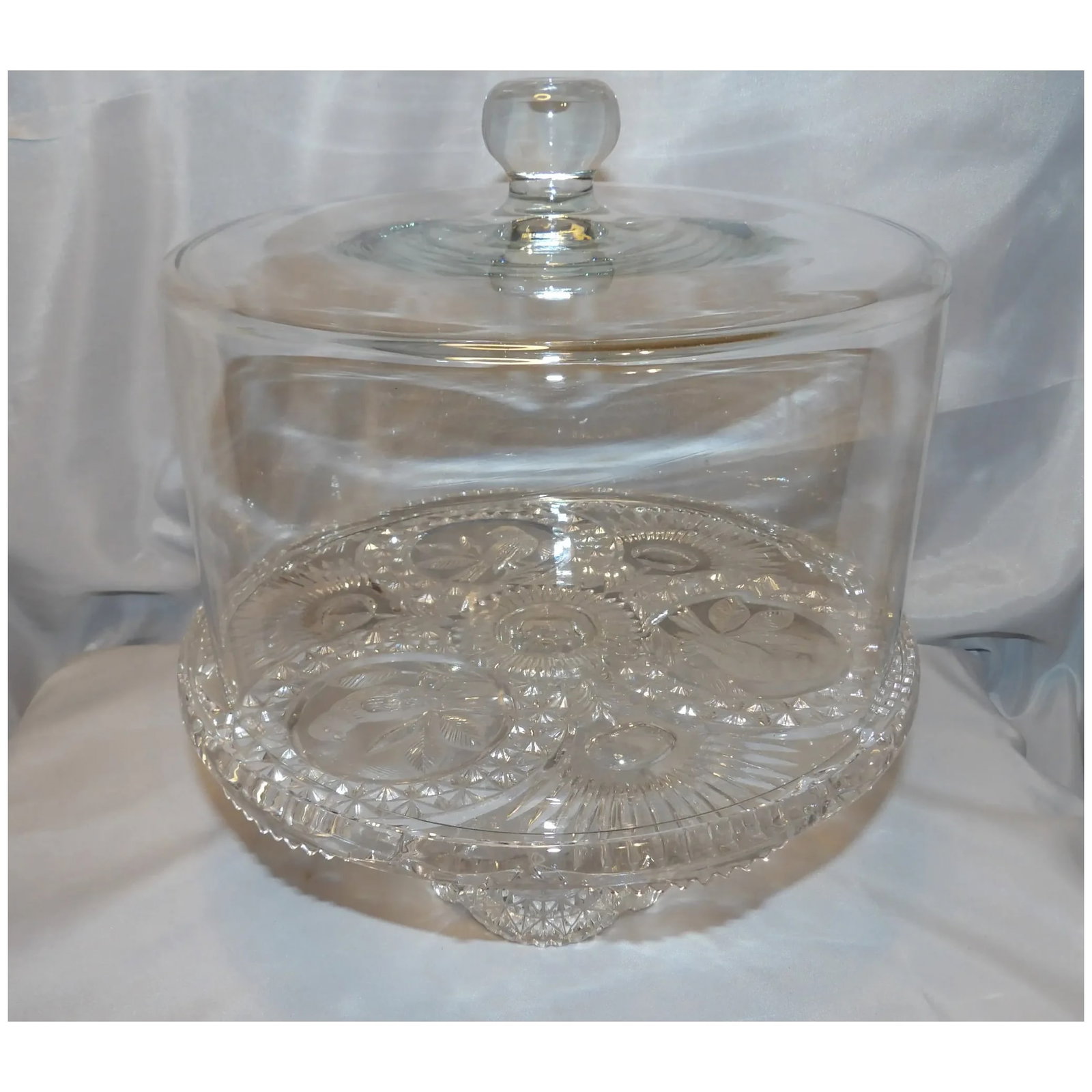 12" Diameter Cake Stand/Pedestal The Byrdes Collection by Hofbauer - 8