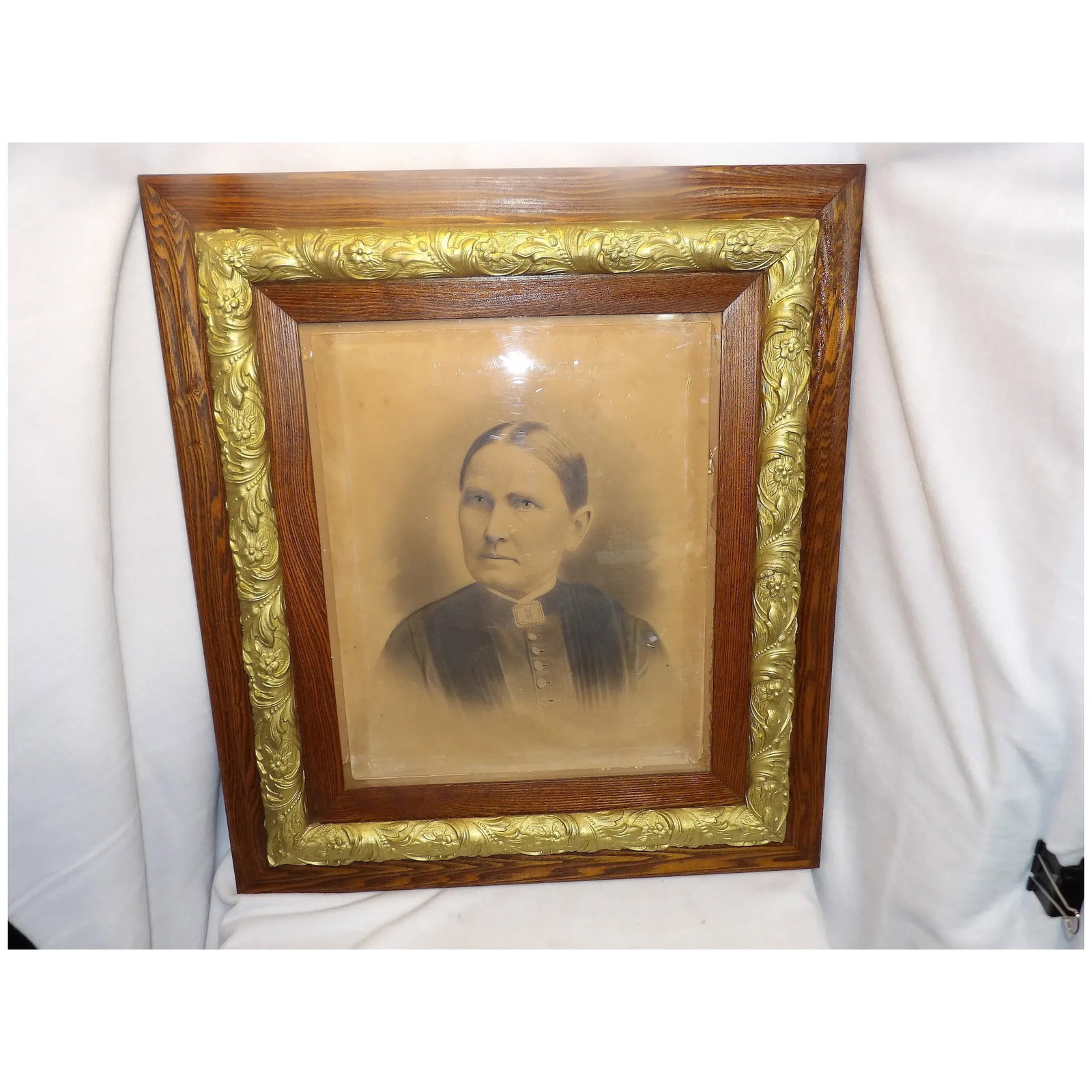 Antique Charcoal Pictures and Antique 3 Piece Oak Frame - 6