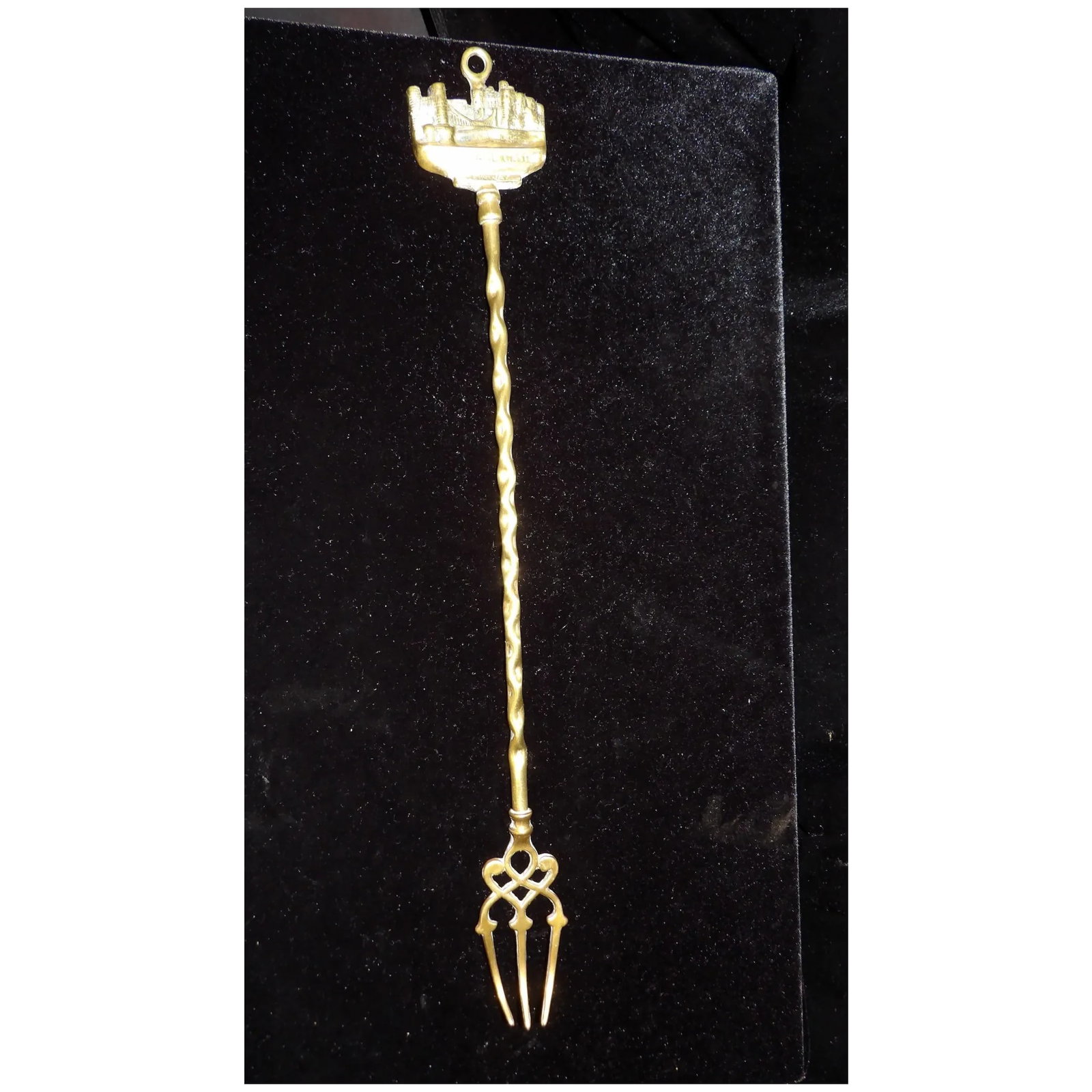 Vintage 1950's British Toasting Fork - Arundel Castle - 2