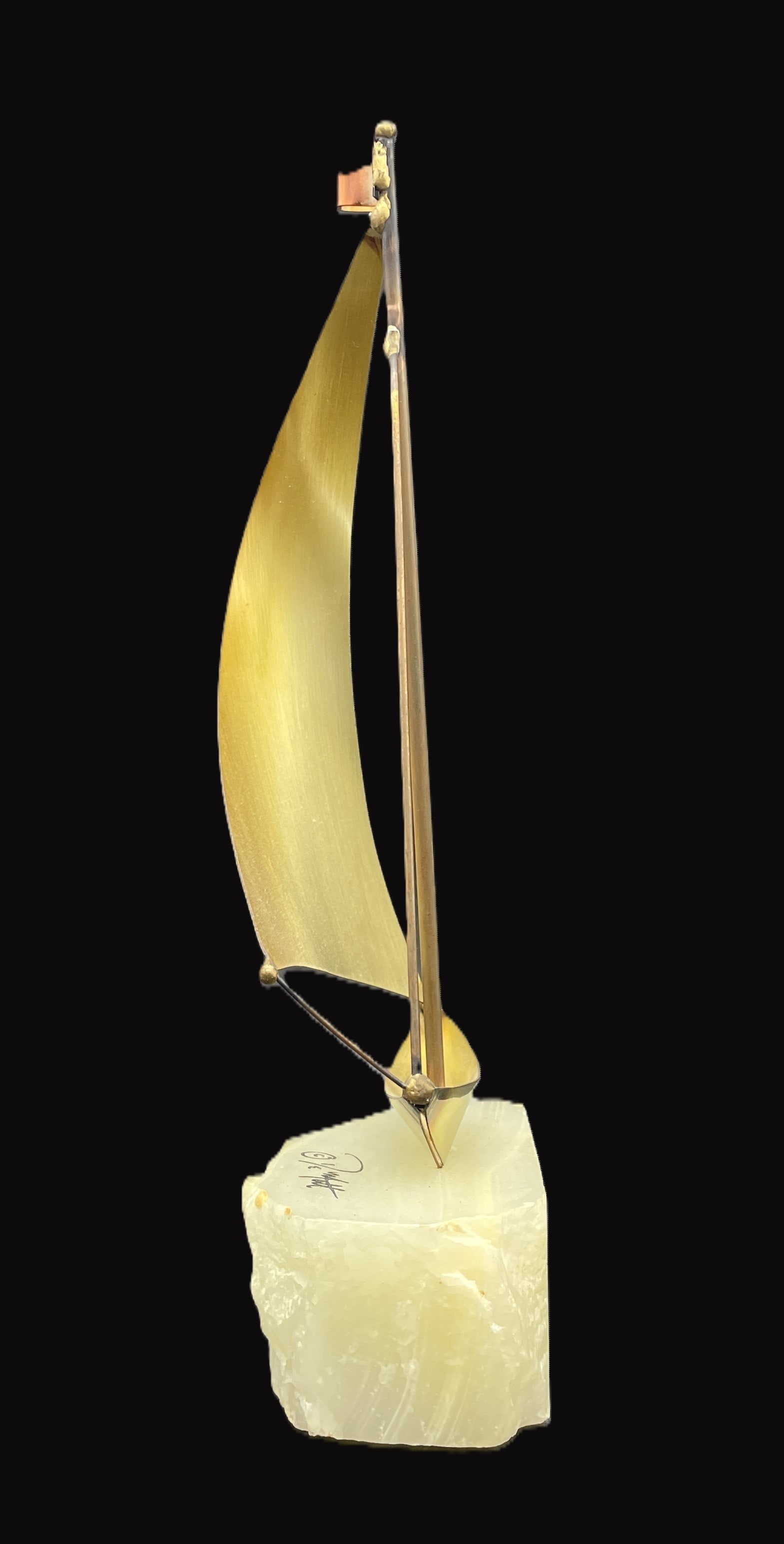 VINTAGE SIGNED DE MOTT BRASS SAILBOAT ON MARBLE - 7