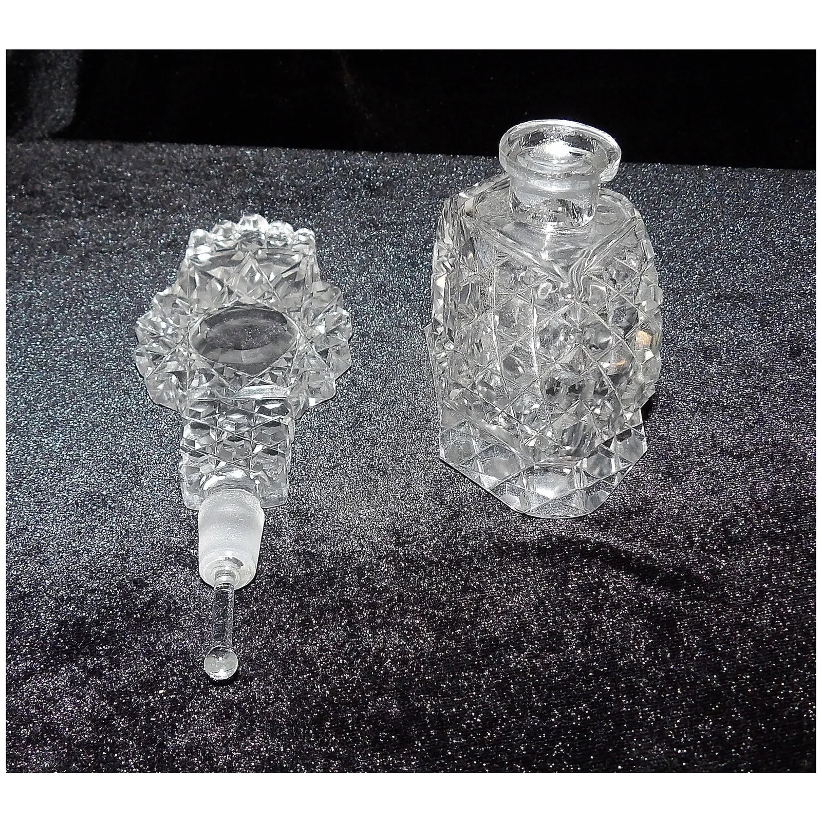 Vintage Block Hobstar Cut Crystal Perfume Bottle-Stopper with Applicator - 5