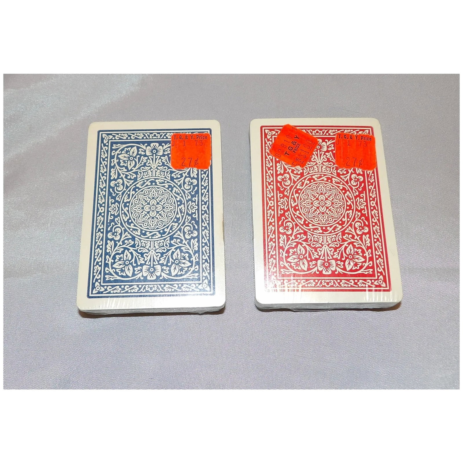 Pair of Western Publishing Co. Playing Cards Linen Finish Plastic Coated NOS - 2