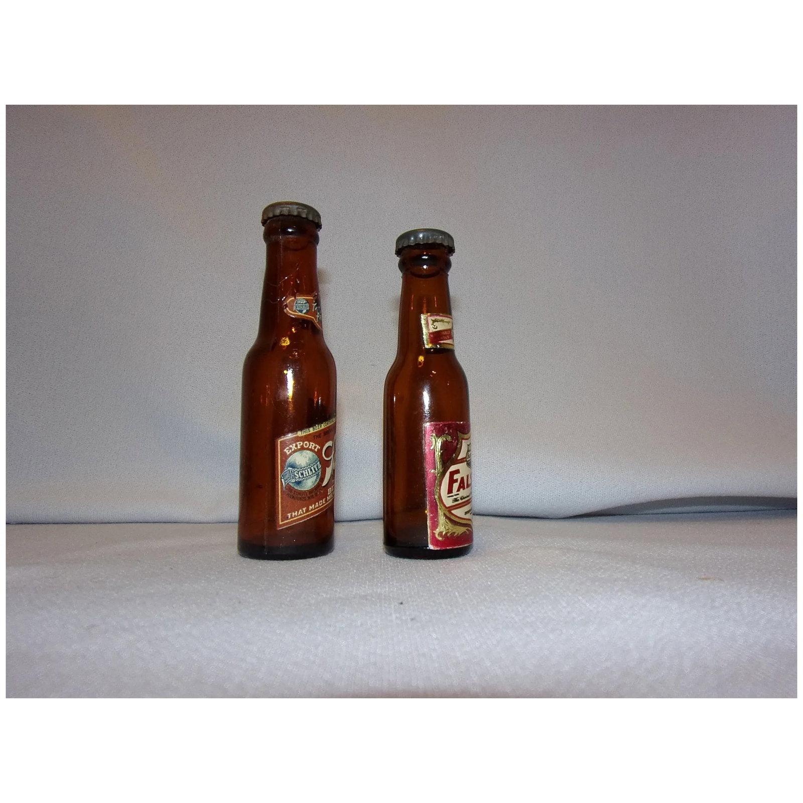 Vintage Falstaff and Schlitz Salt and Pepper Beer Bottles - 5