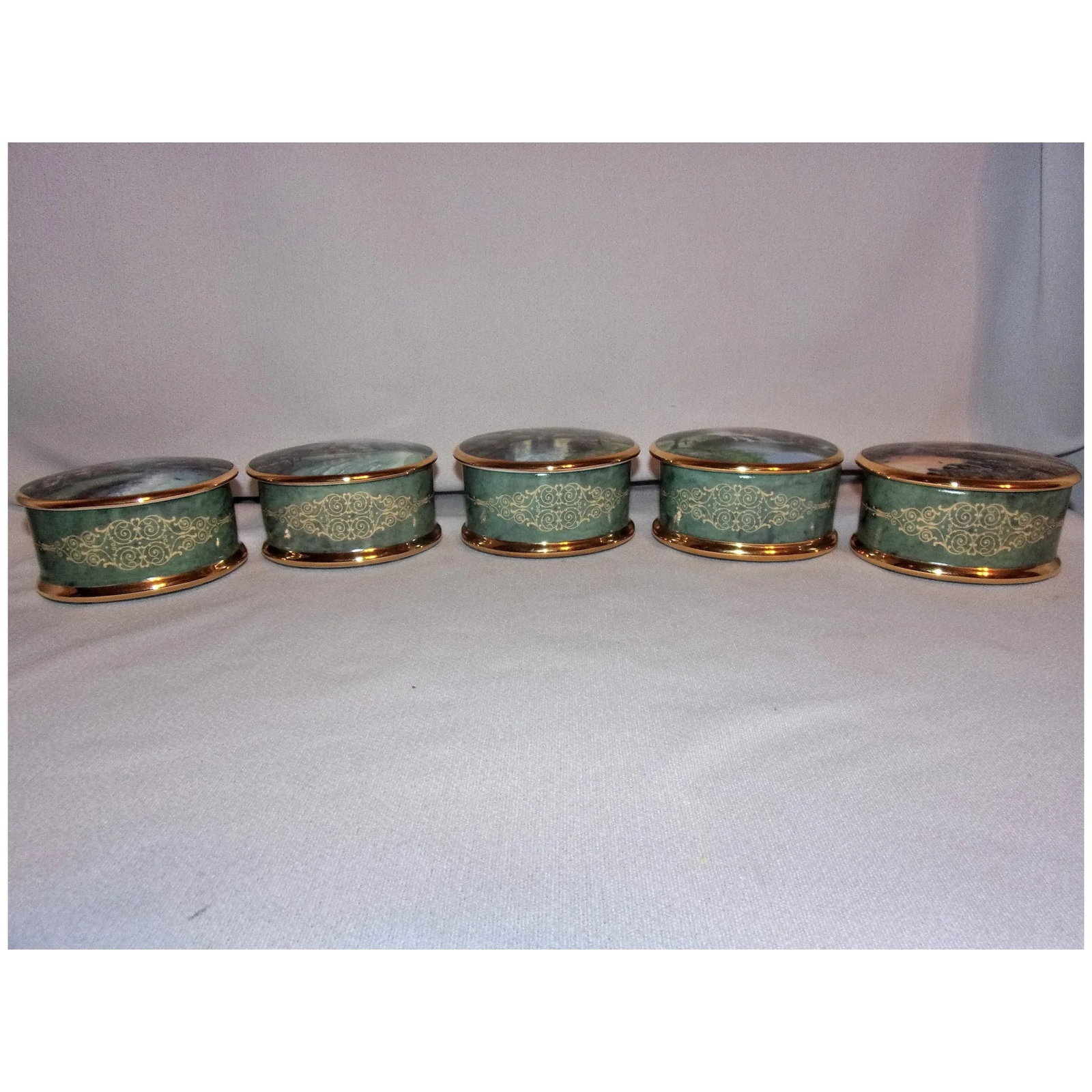 Vintage Thomas Kinkade Lamplight Village Music Box Collection - 2
