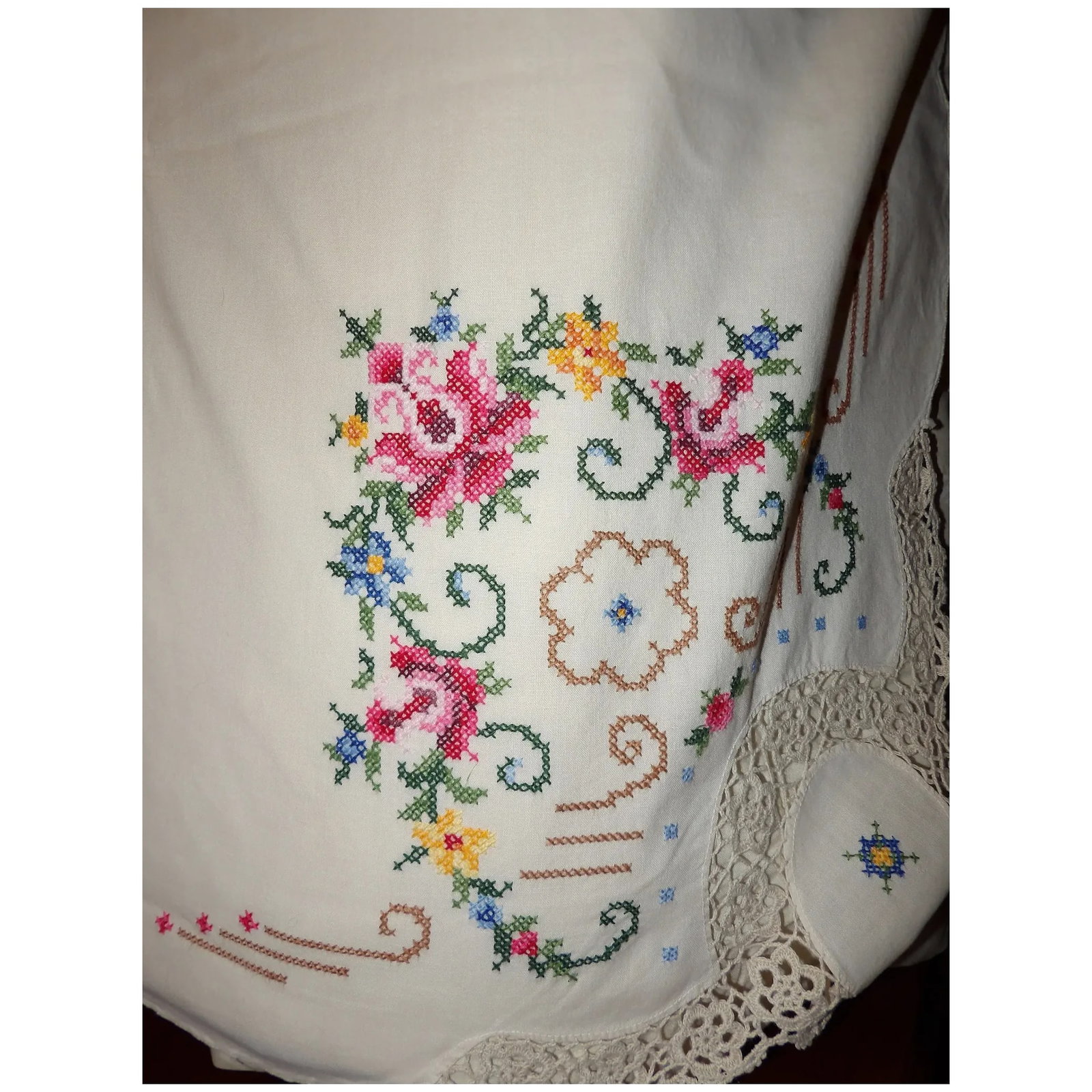 Vintage Cream Crocheted, Embroidery, Cross Stitch, Handmade Linen Table Cloth - 8