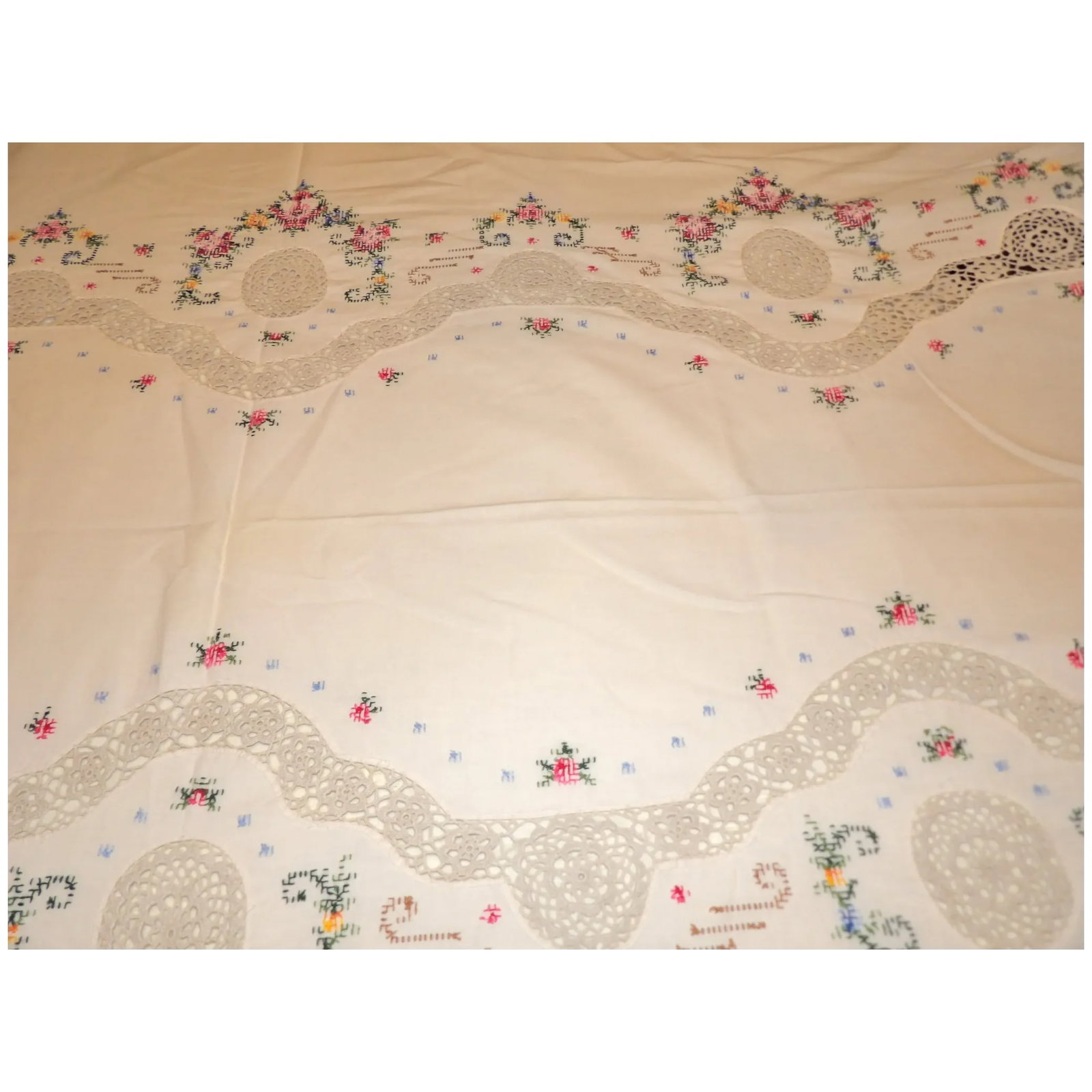 Vintage Cream Crocheted, Embroidery, Cross Stitch, Handmade Linen Table Cloth - 9