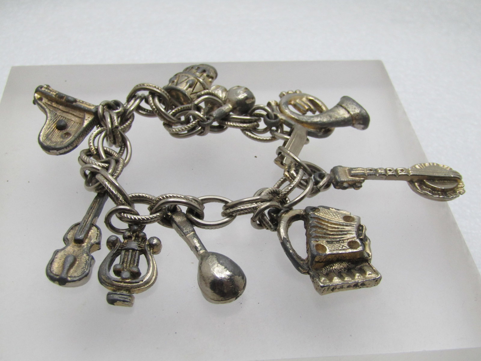 Vintage Mixed Musical Instruments Charm Bracelet, 1940's, 7" - 4