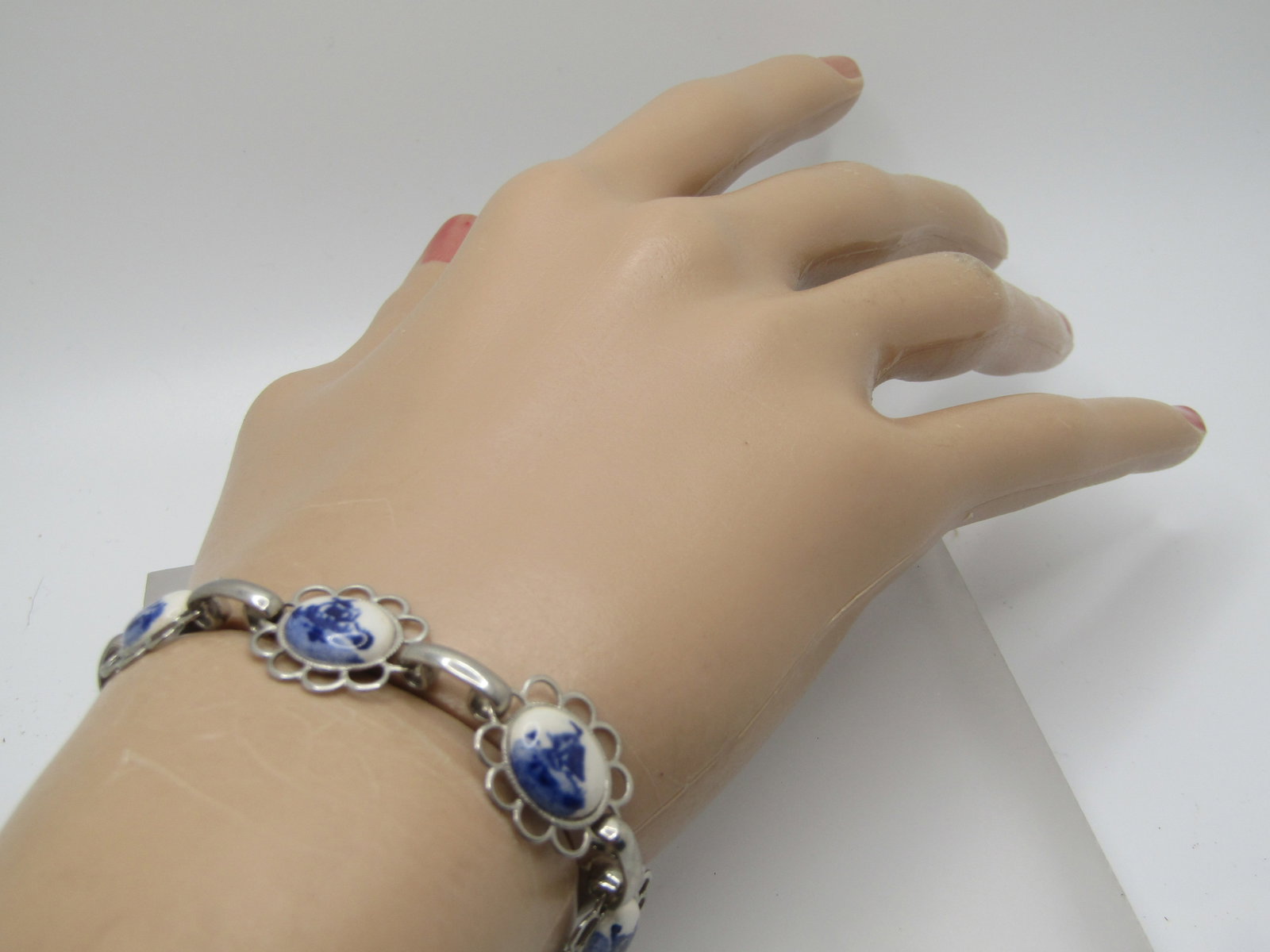 Vintage Blue Delft Style Bracelet, 7.75", 1960's - 6